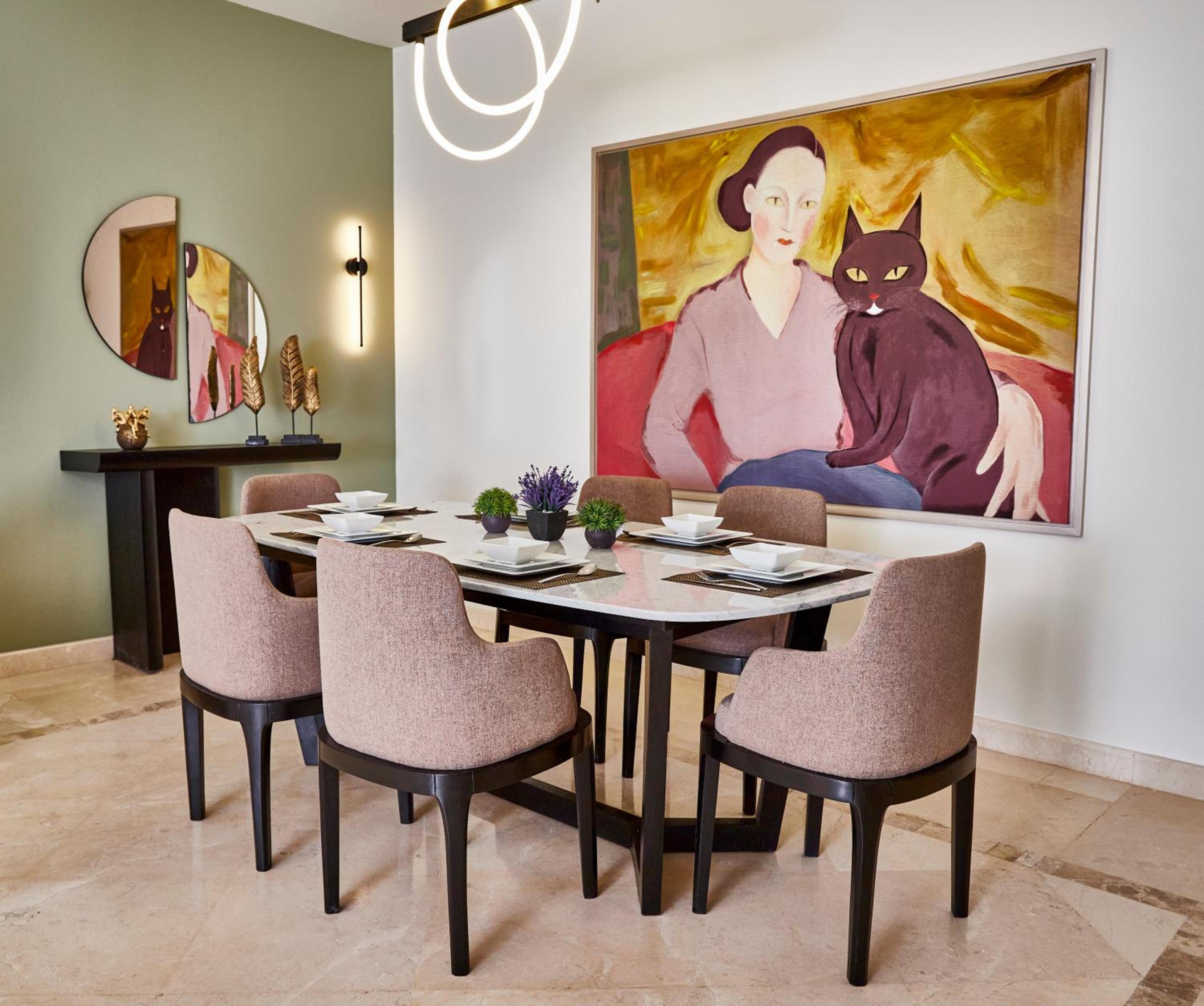 dining