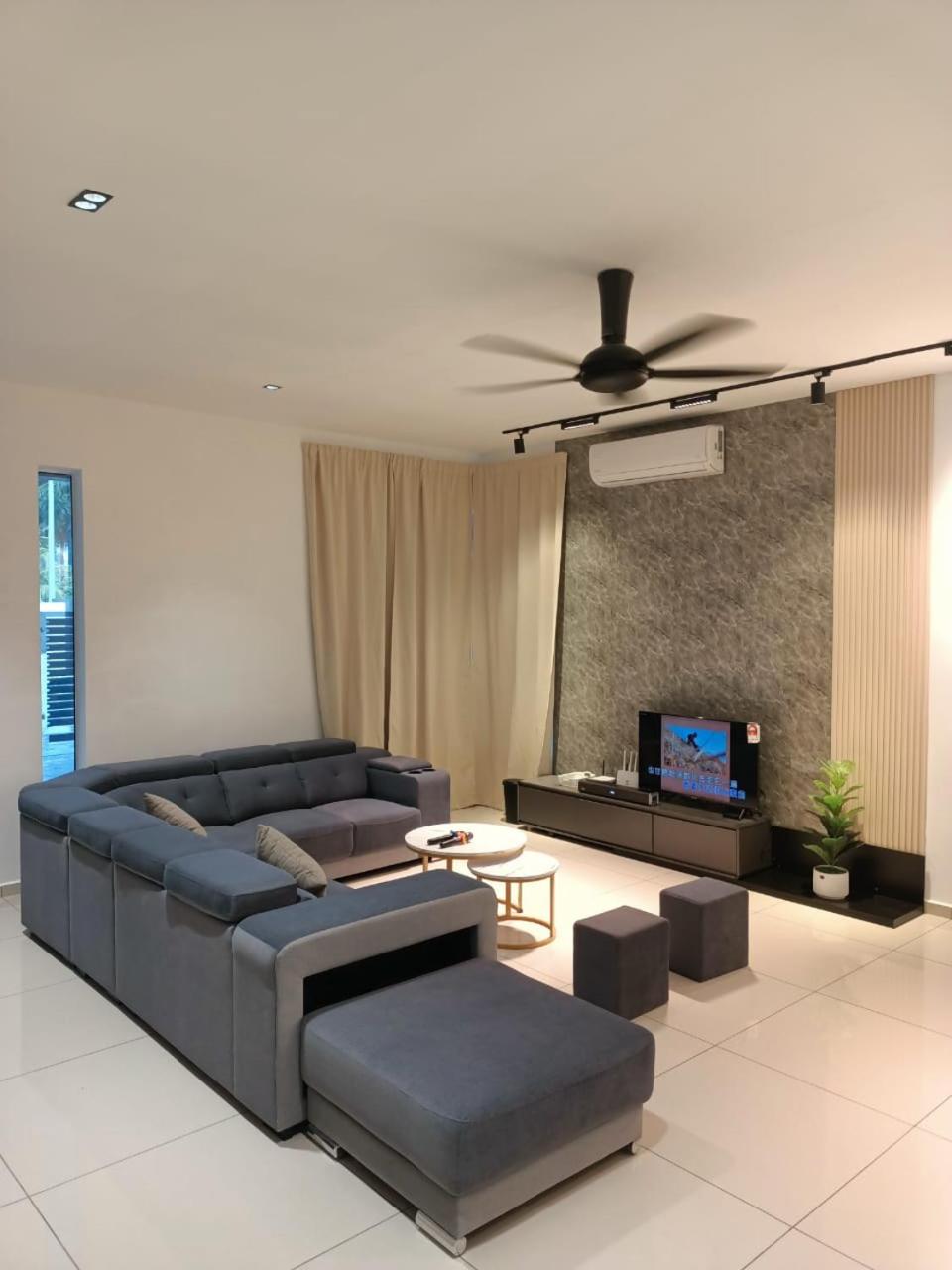 J Garden Village photo 5