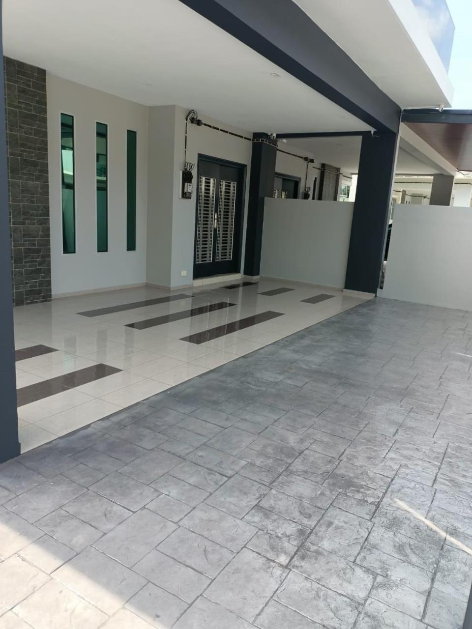 J Garden Village photo 7