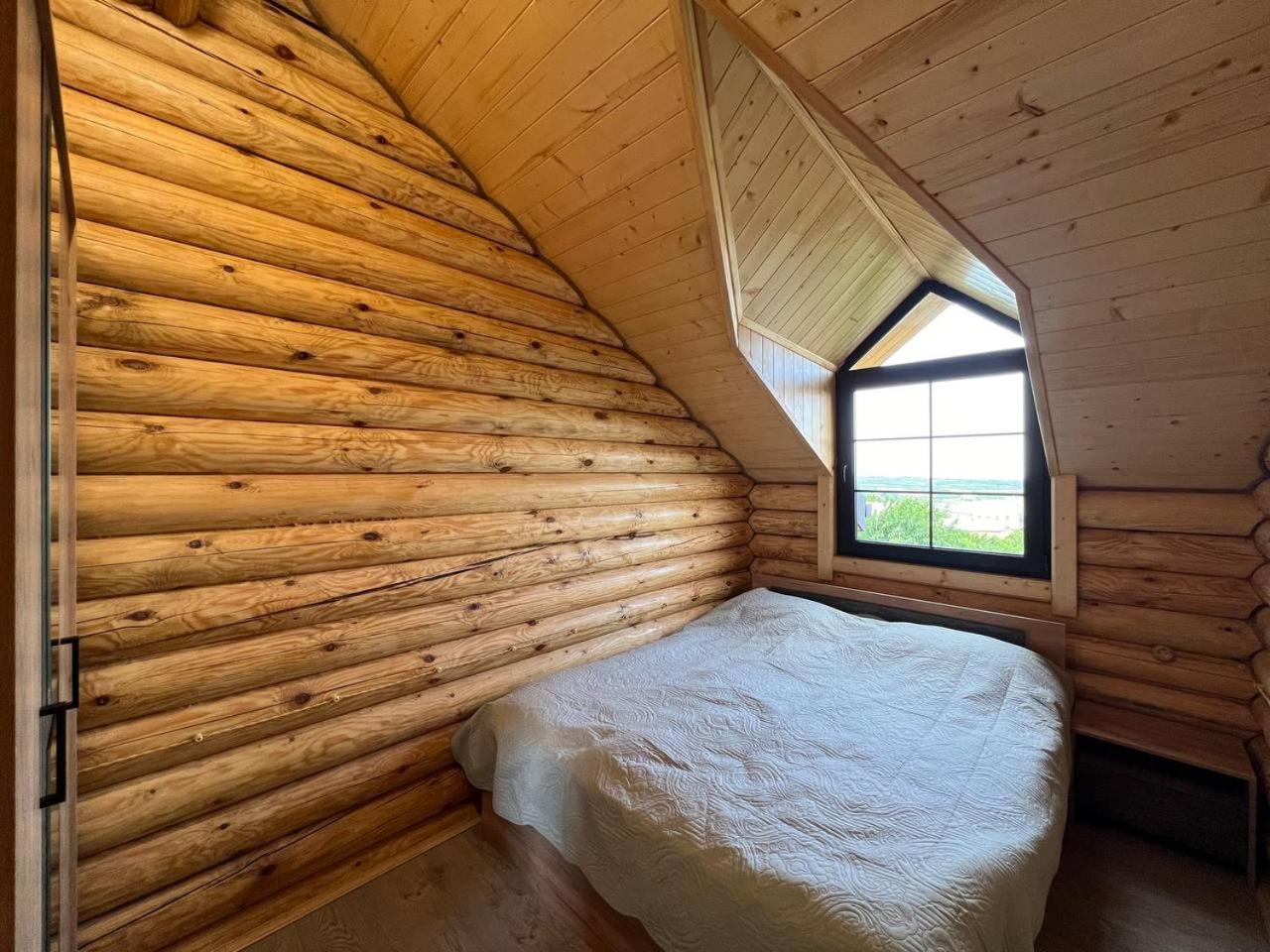 Cherry House Ohanavan by Amaranoc am