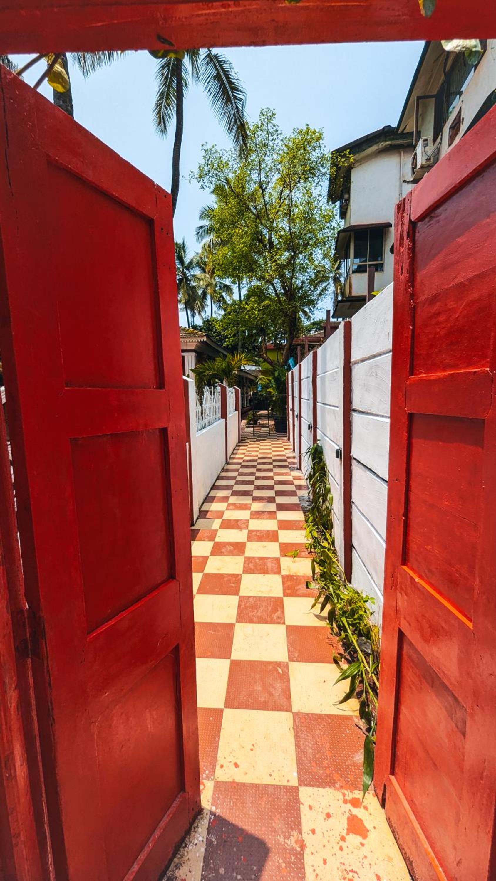 V3stay- 4bhk heritage Villa with private pool in Calangute view 5