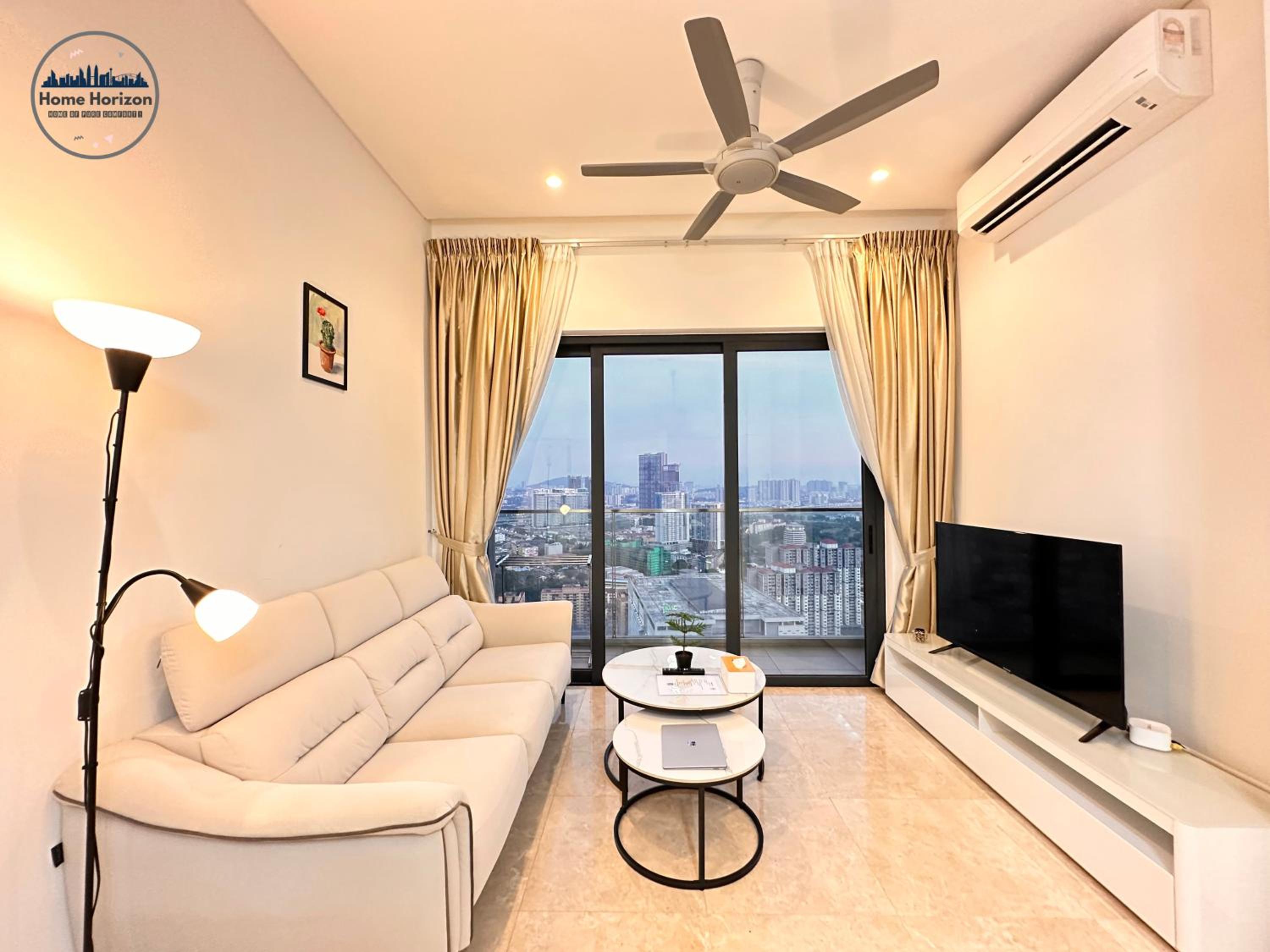 Premium Suites by Home Horizon at Lucentia Residence