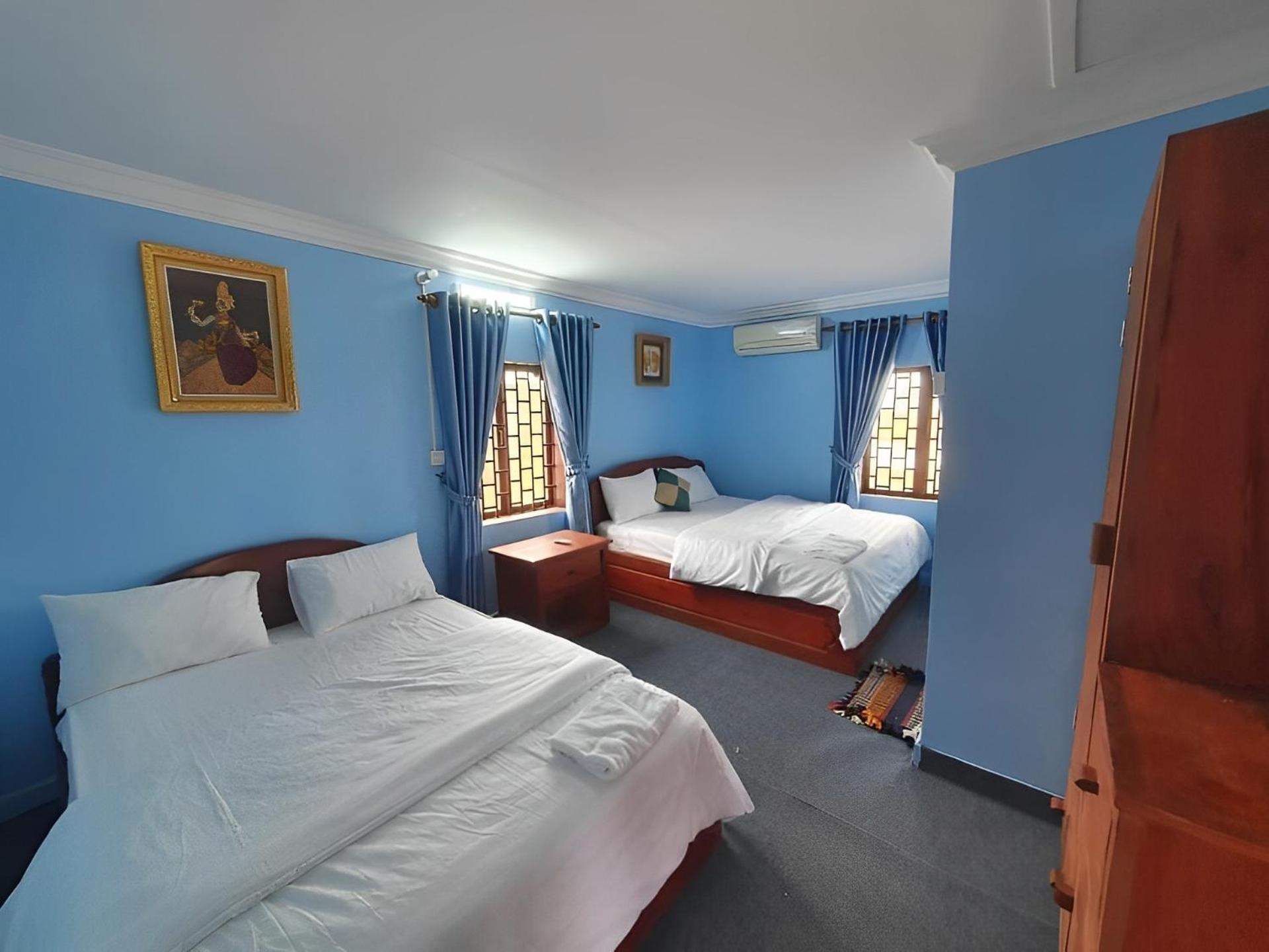 Kampot Sakura Guesthouse 2 floors view 3