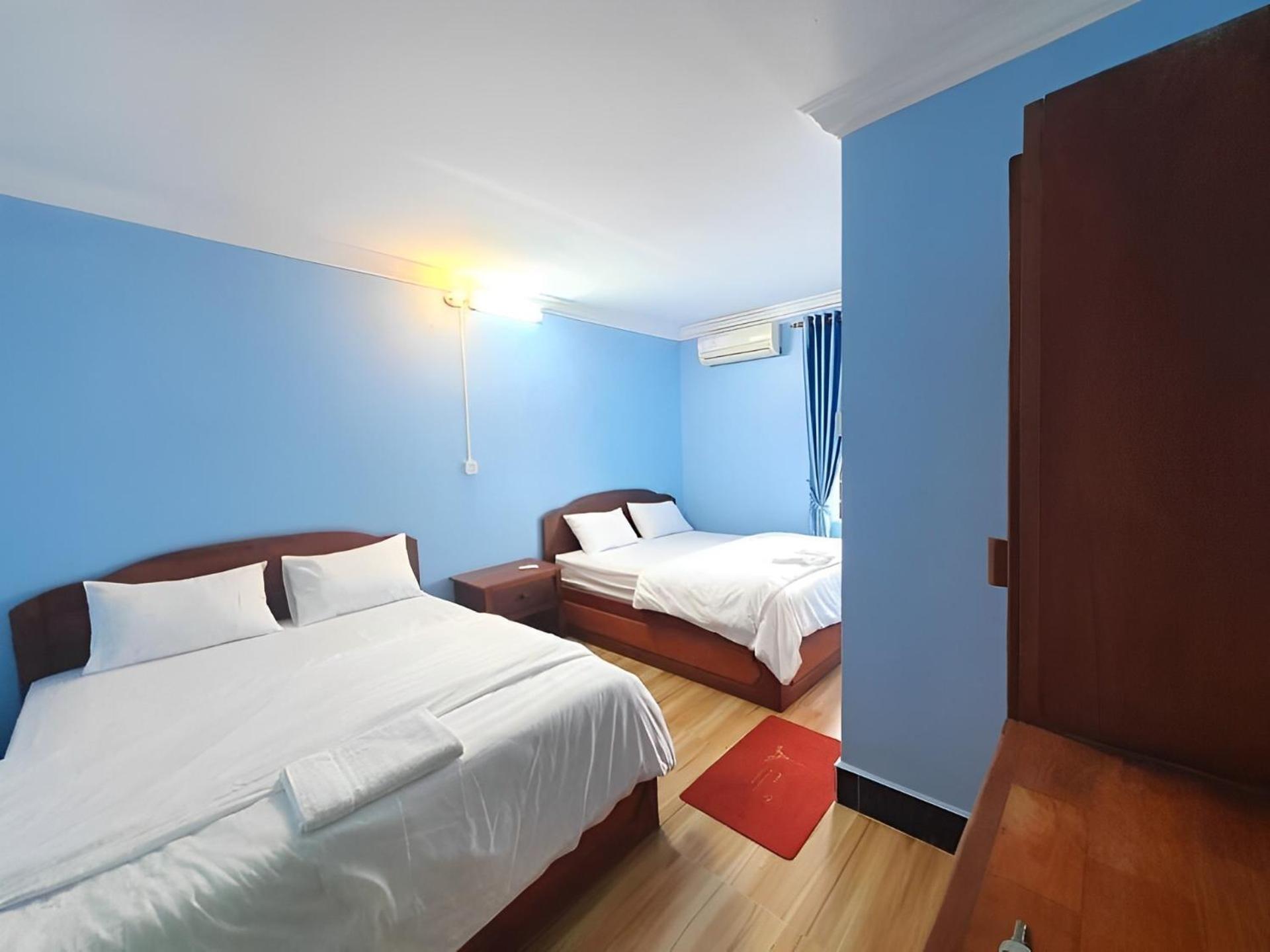 Kampot Sakura Guesthouse 2 floors view 2