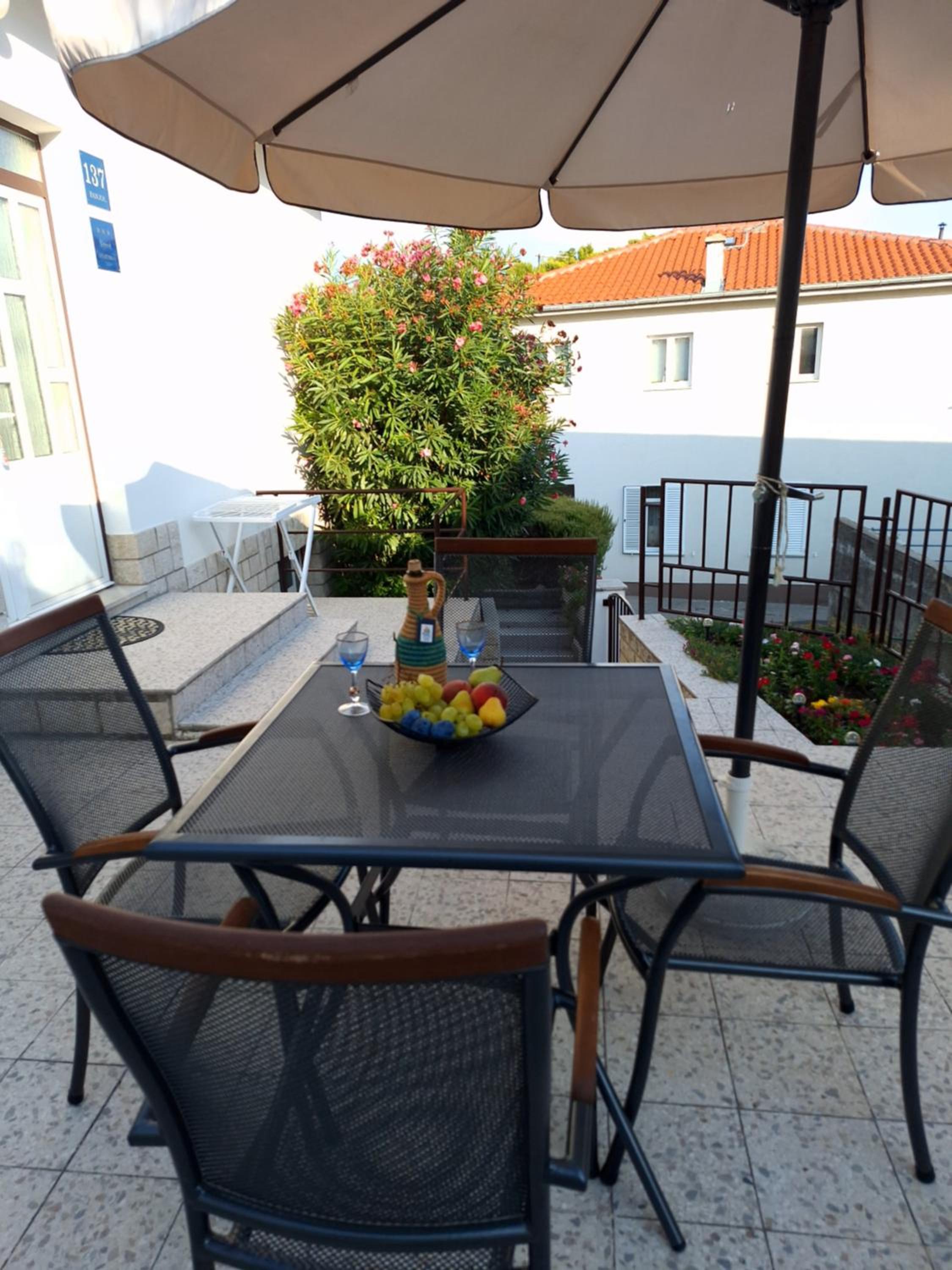 Apartment Banjol 137 view 5
