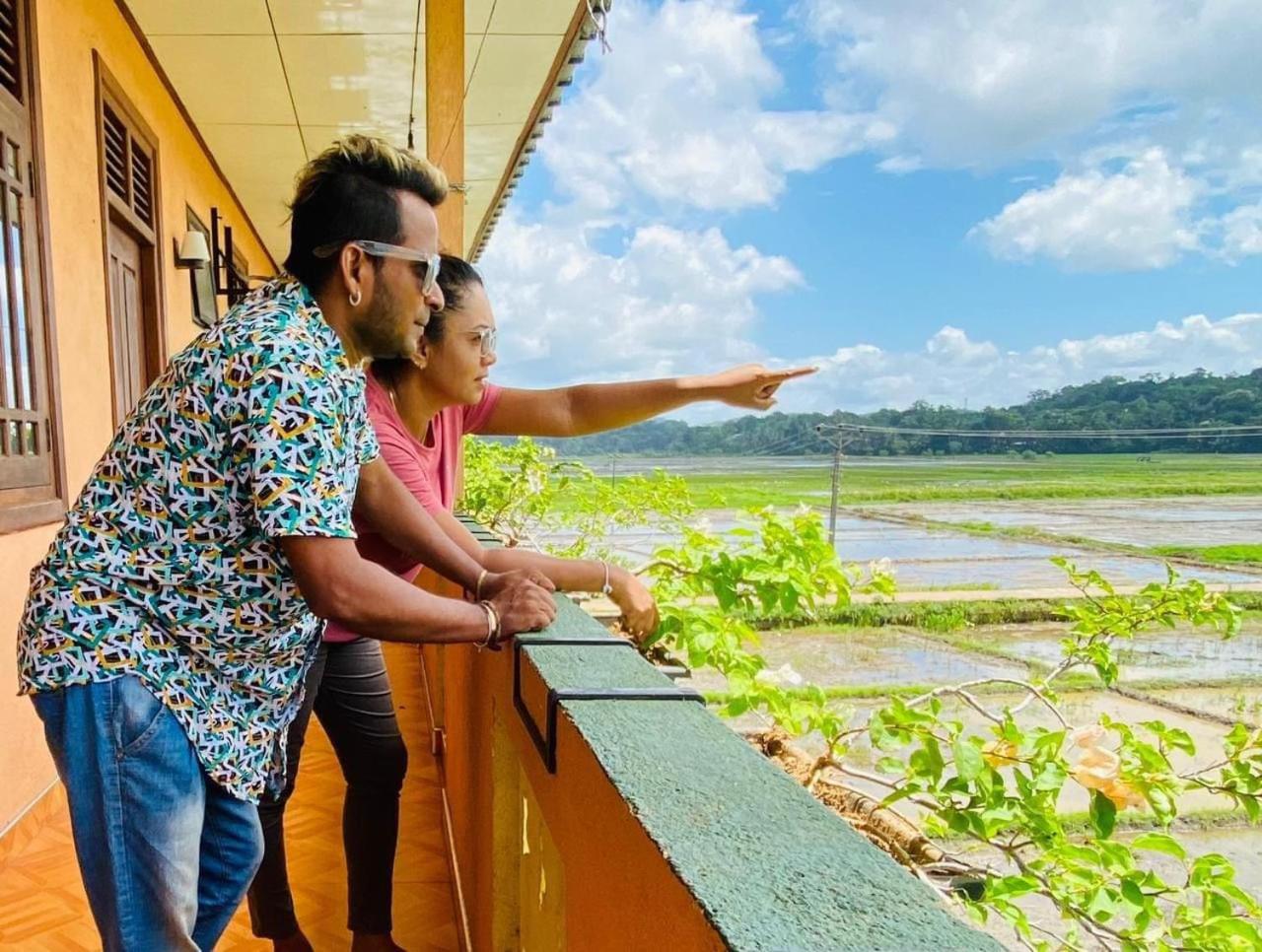 Venus Hotel -Sathuta Suranga