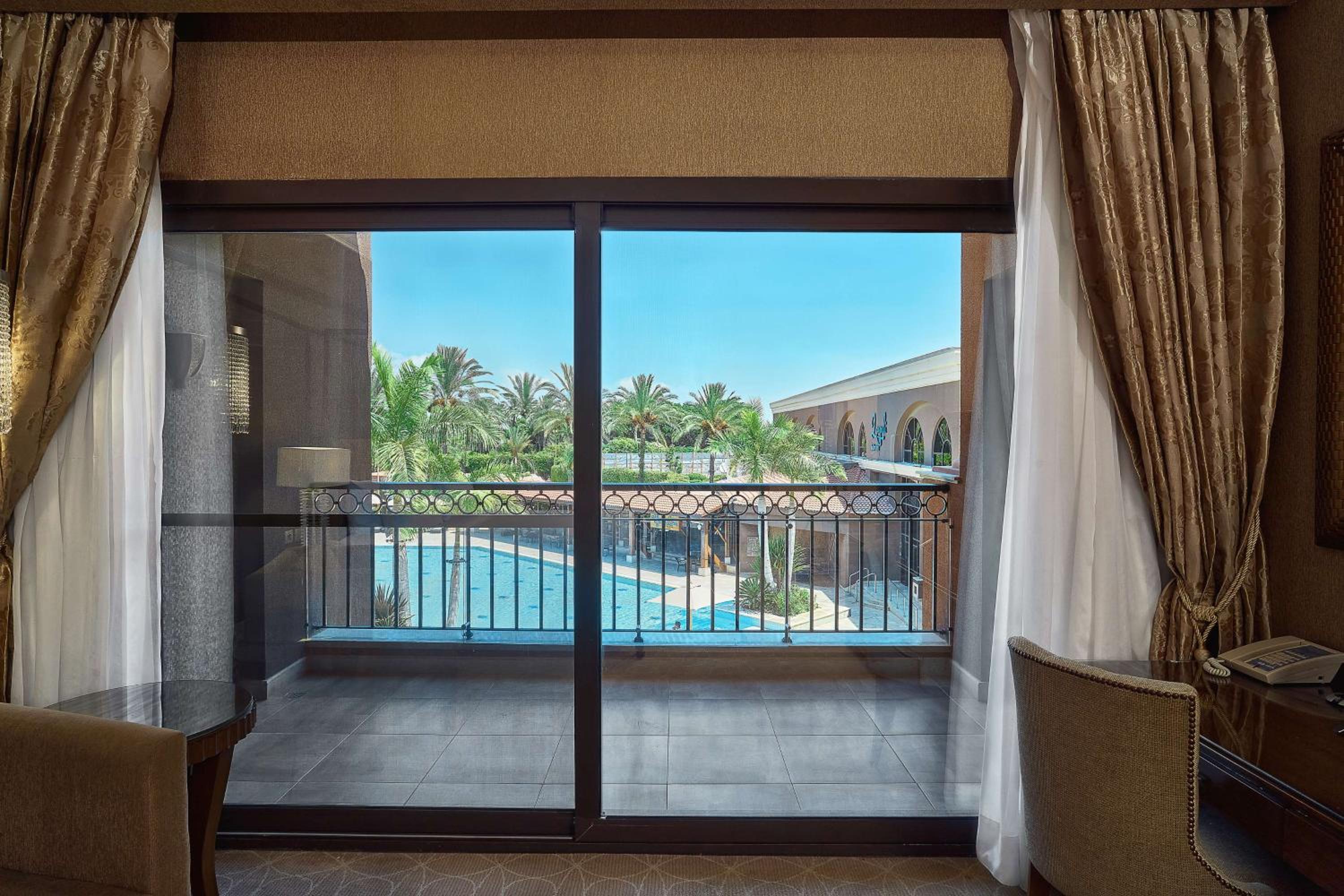 Hilton Alexandria King's Ranch Hotel