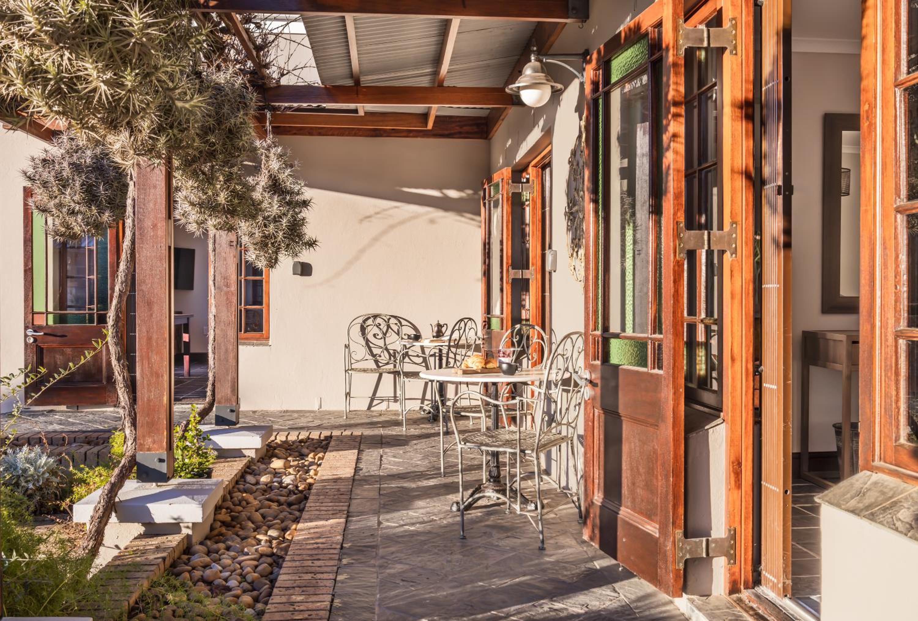 Avemore Olive Apartment - full Backup power view 5