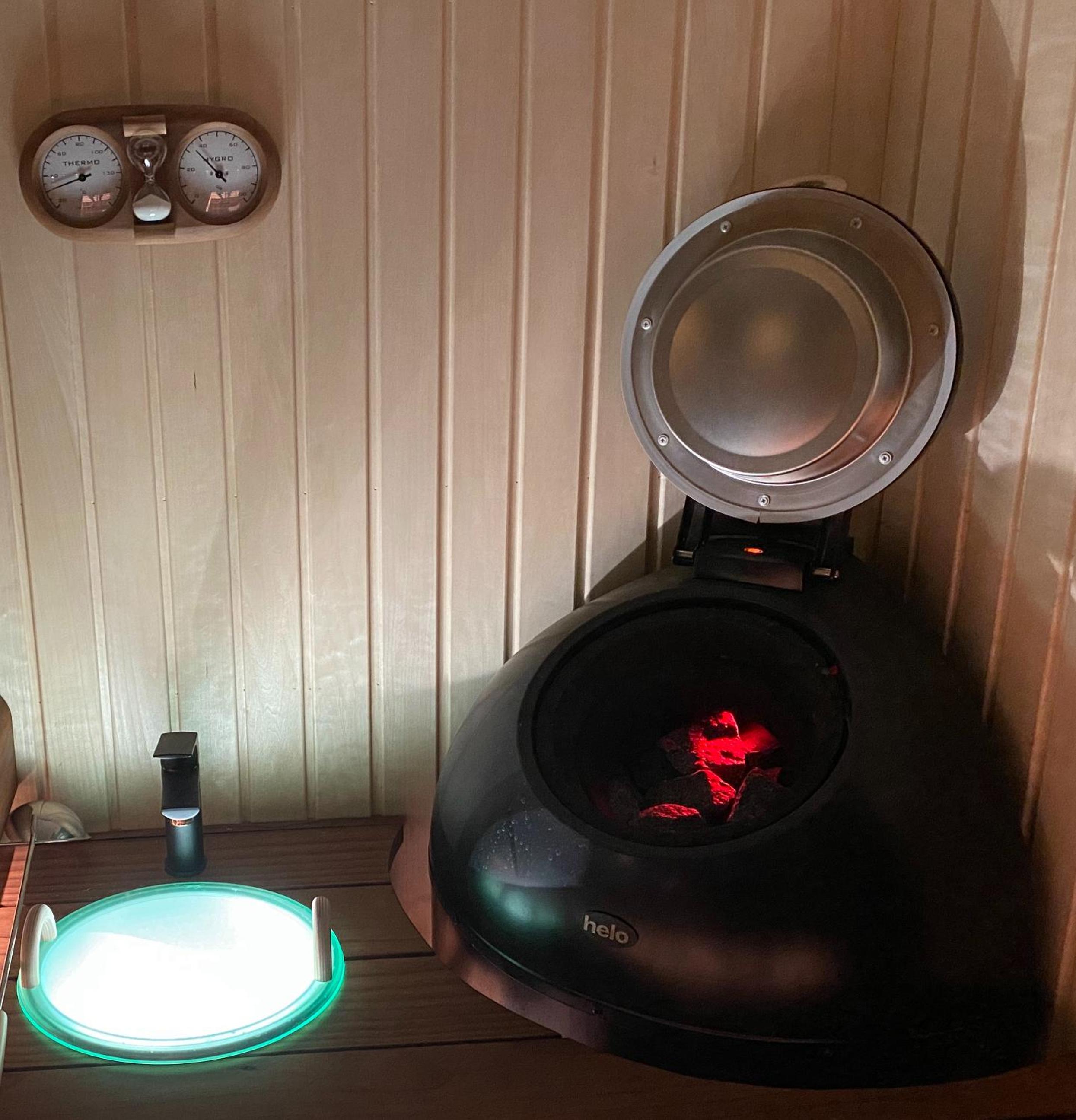 Rabbit Hole Hotel