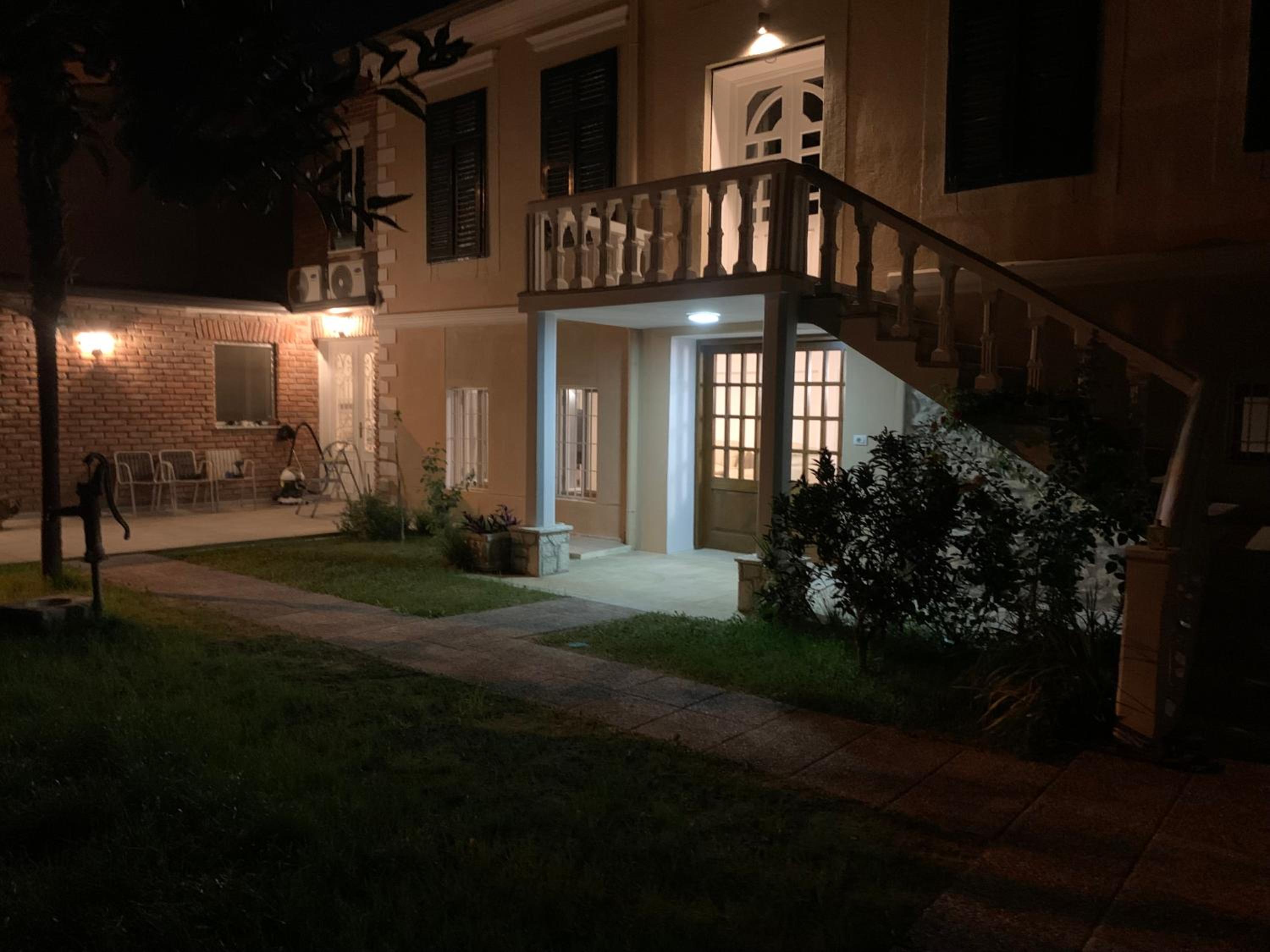 Vintage Villa photo 2