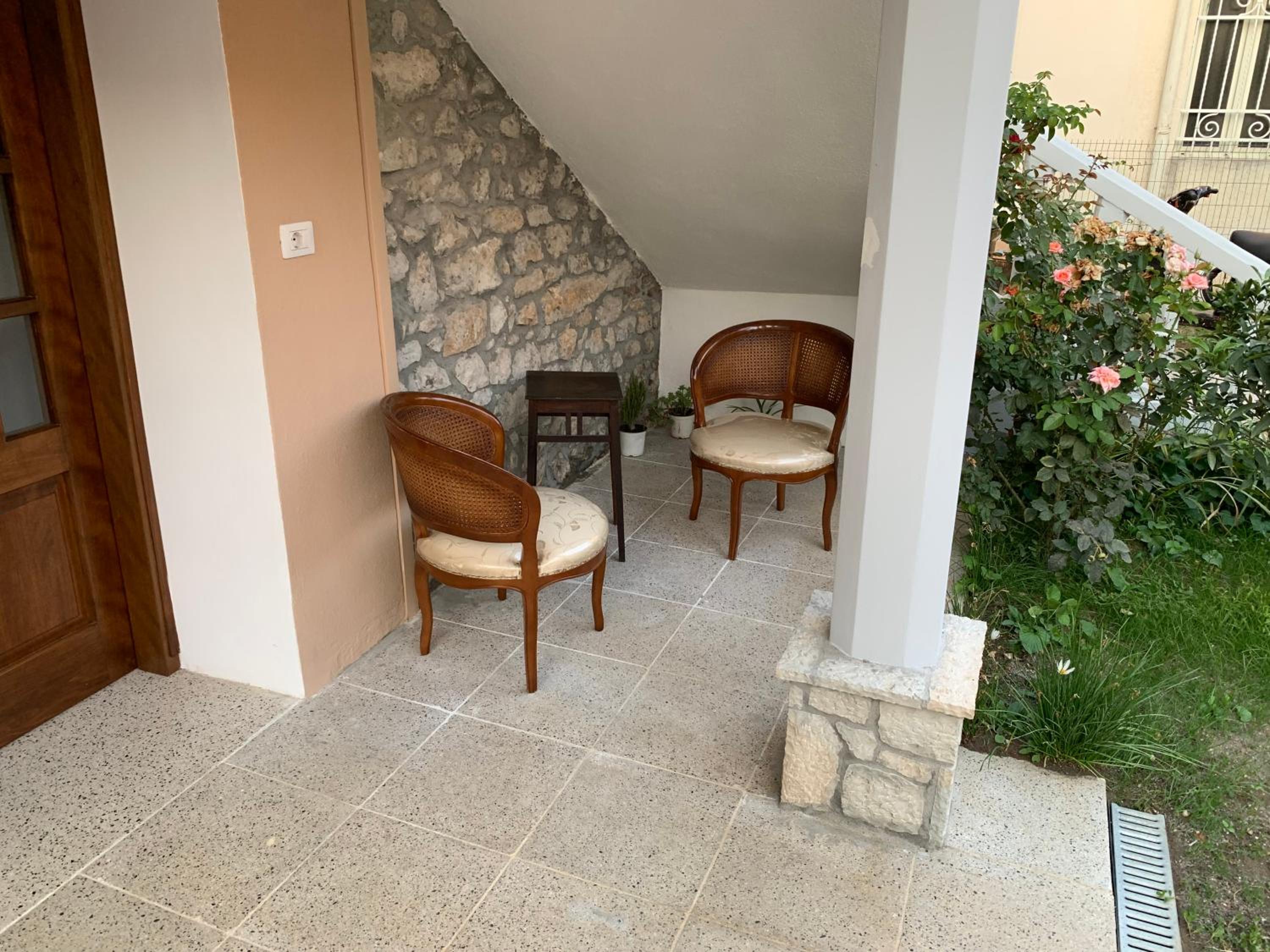 Vintage Villa