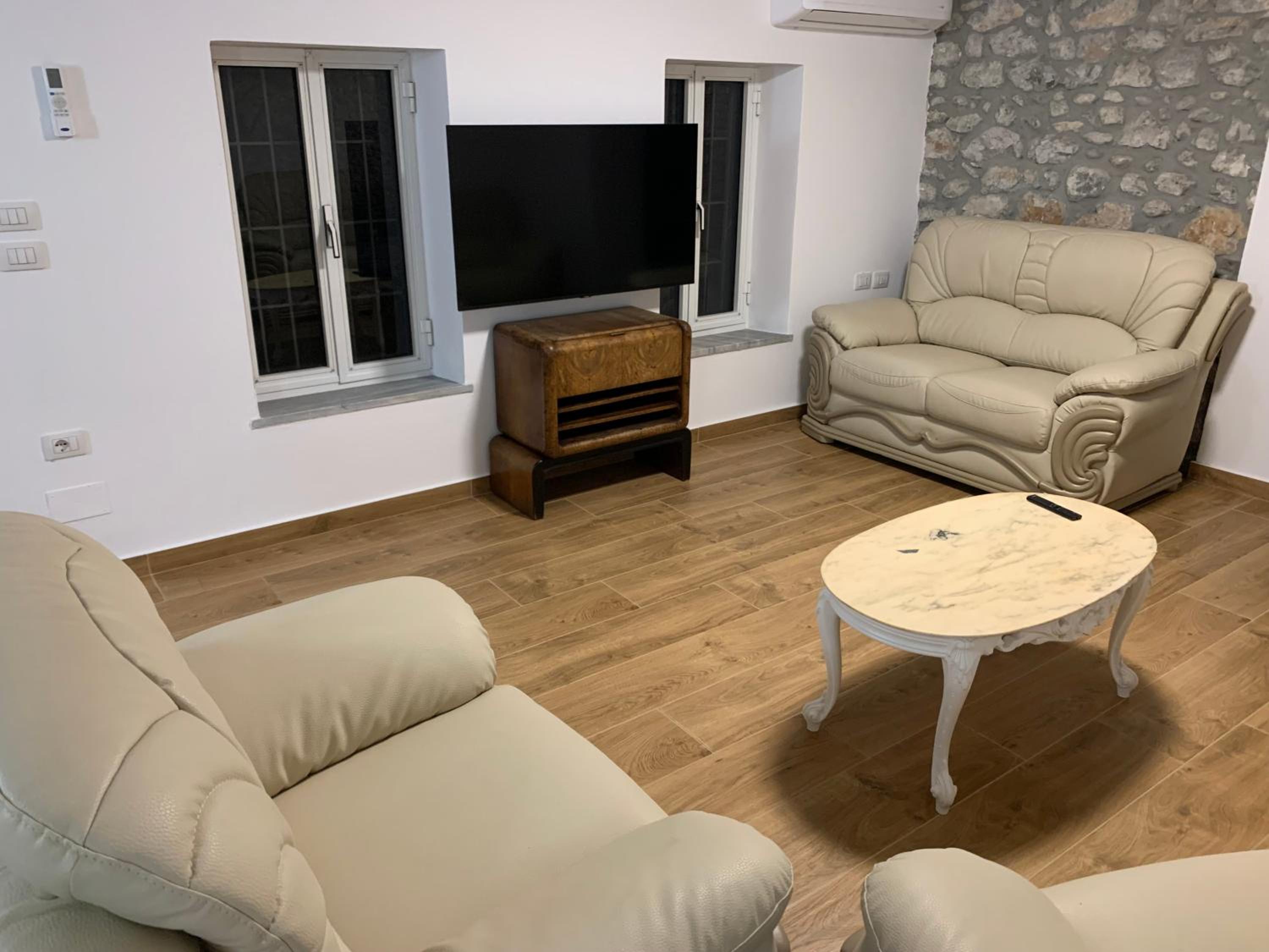 Vintage Villa