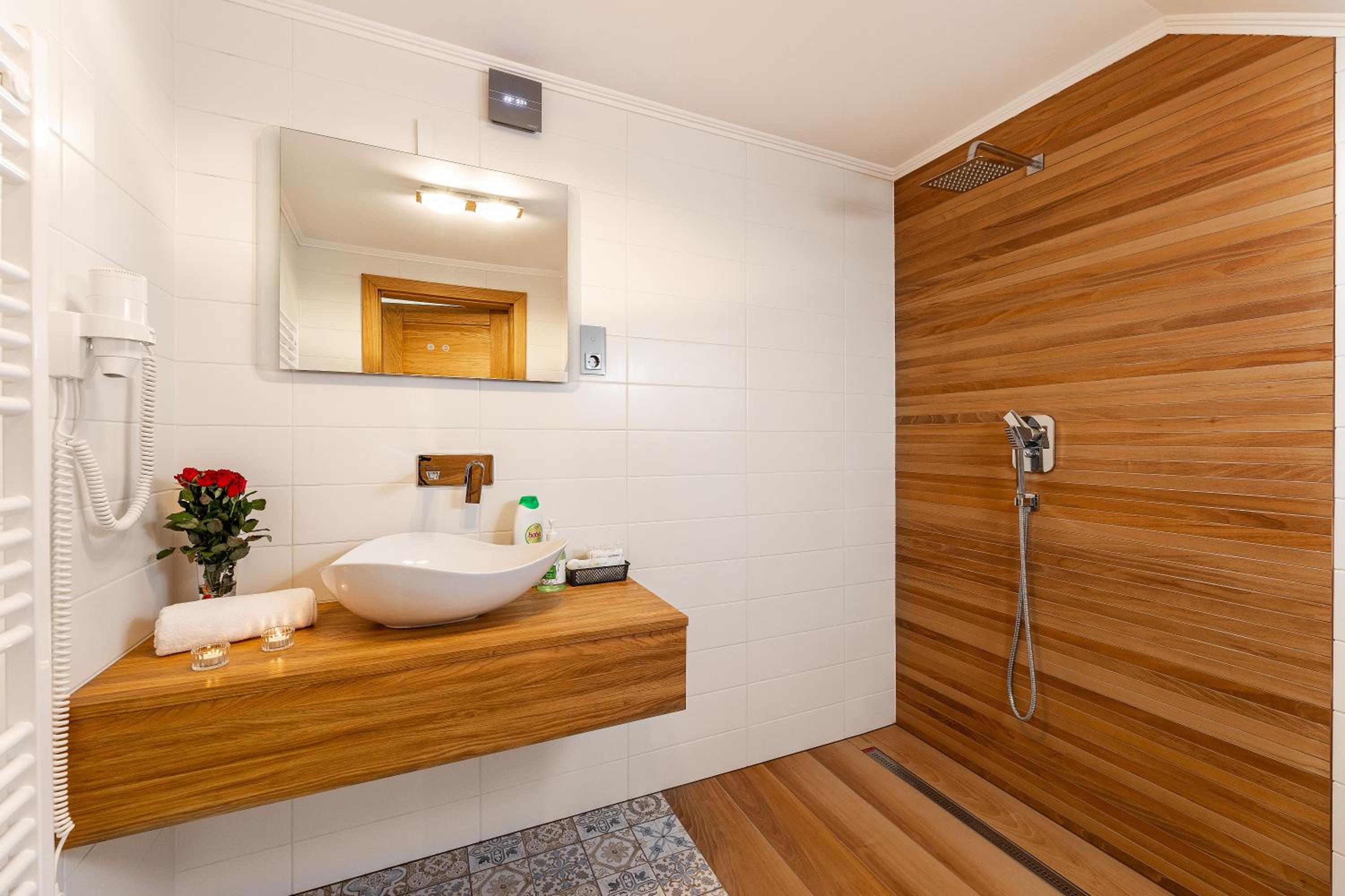 Woodland Luxury
