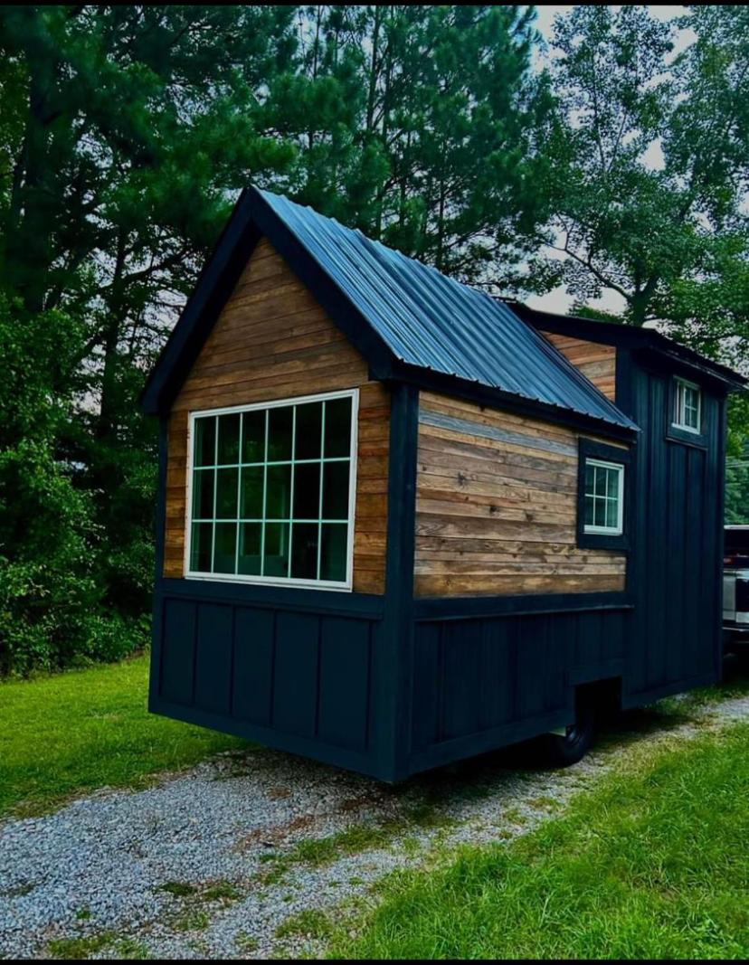 Na Akron Homes