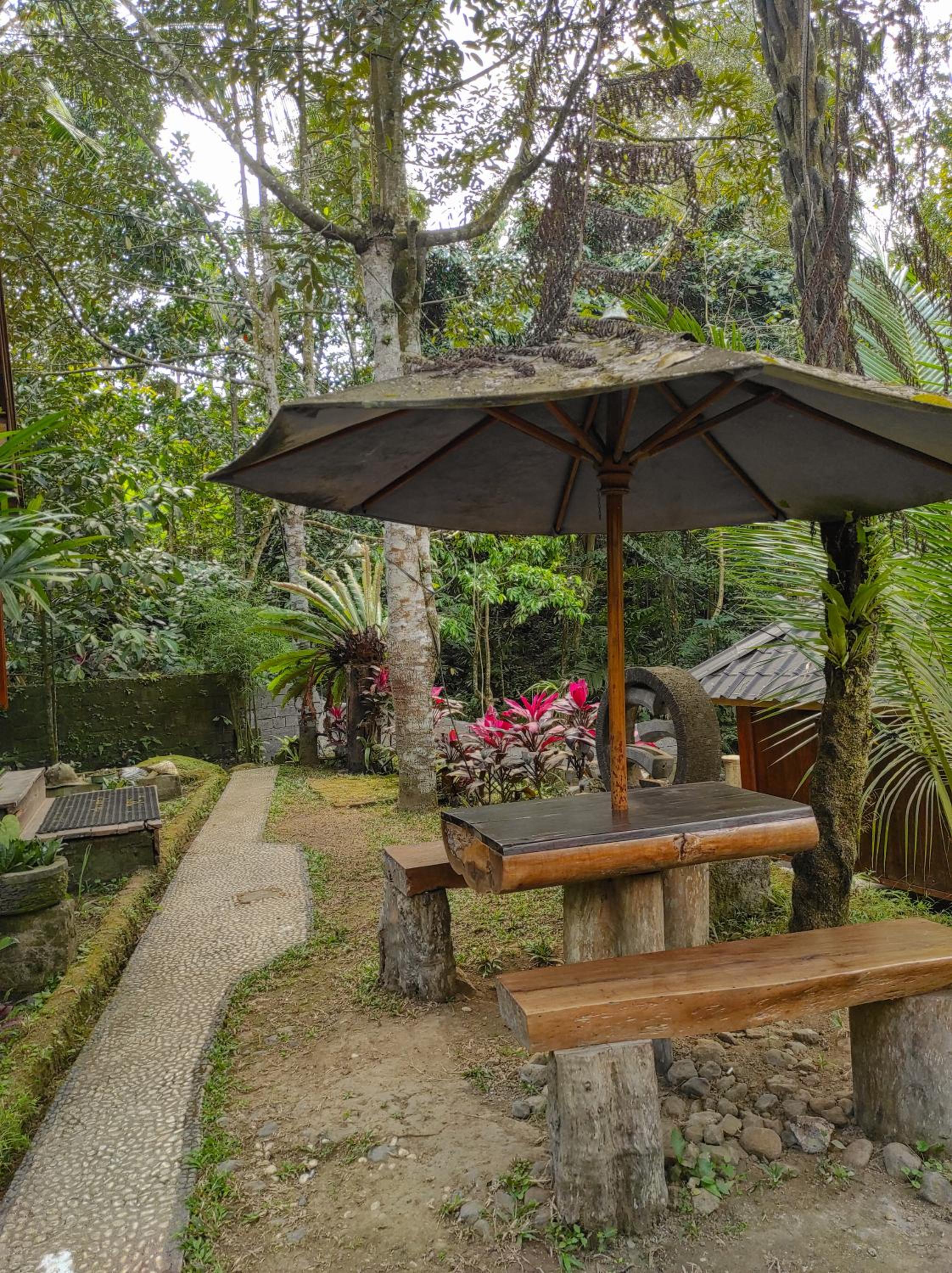 Pondok Tio
