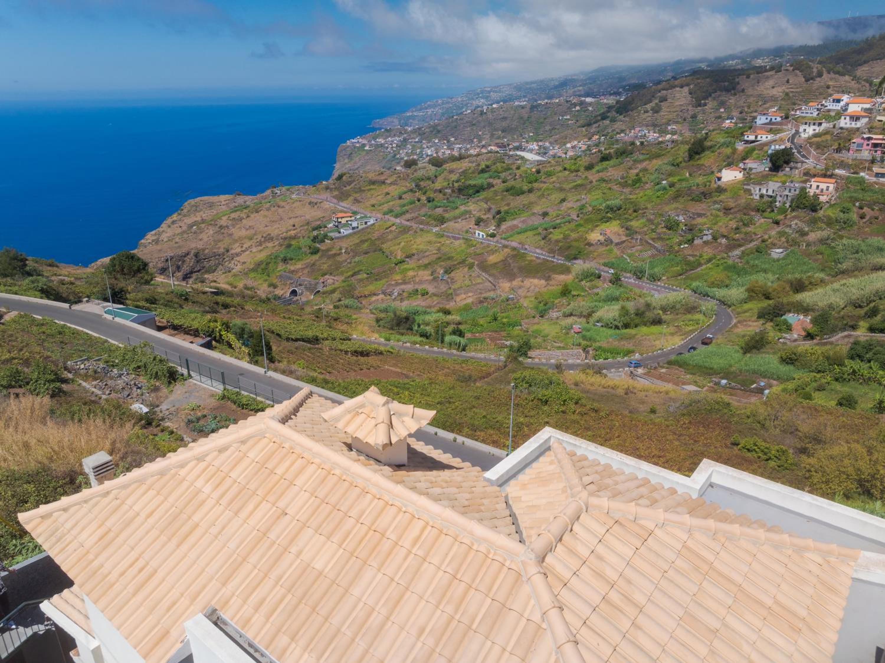 Villa Quinta Grande by Holiday rental Madeira view 2