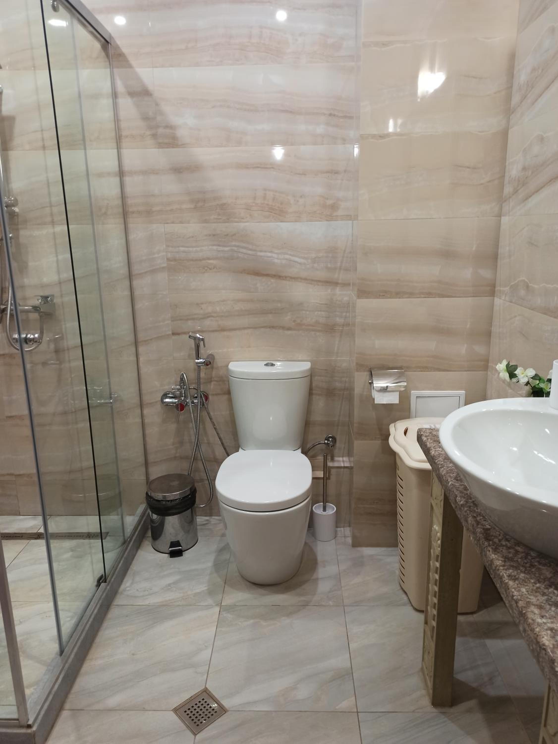 Argisht complex apart 208 Golden sands