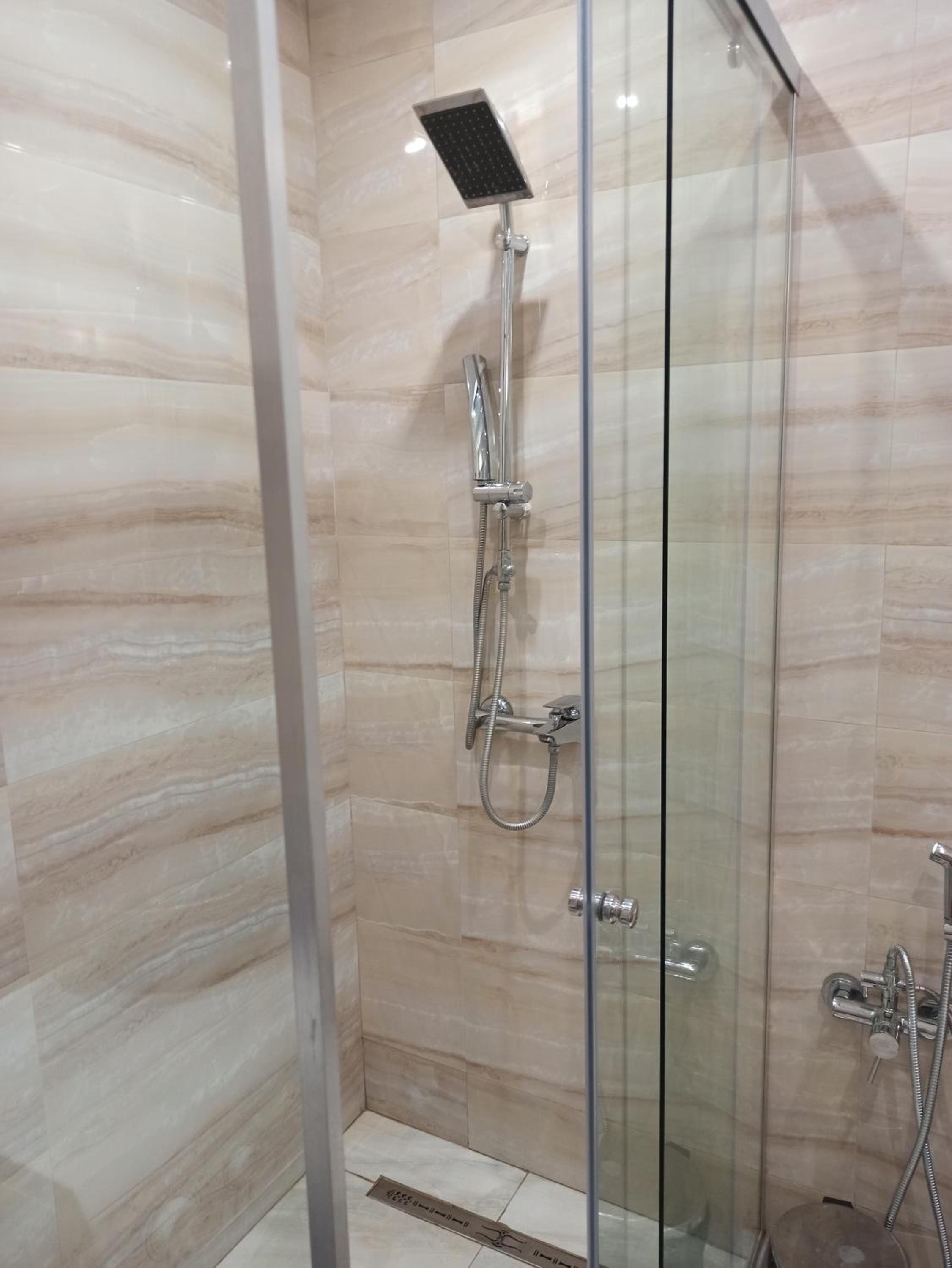 Argisht complex apart 208 Golden sands