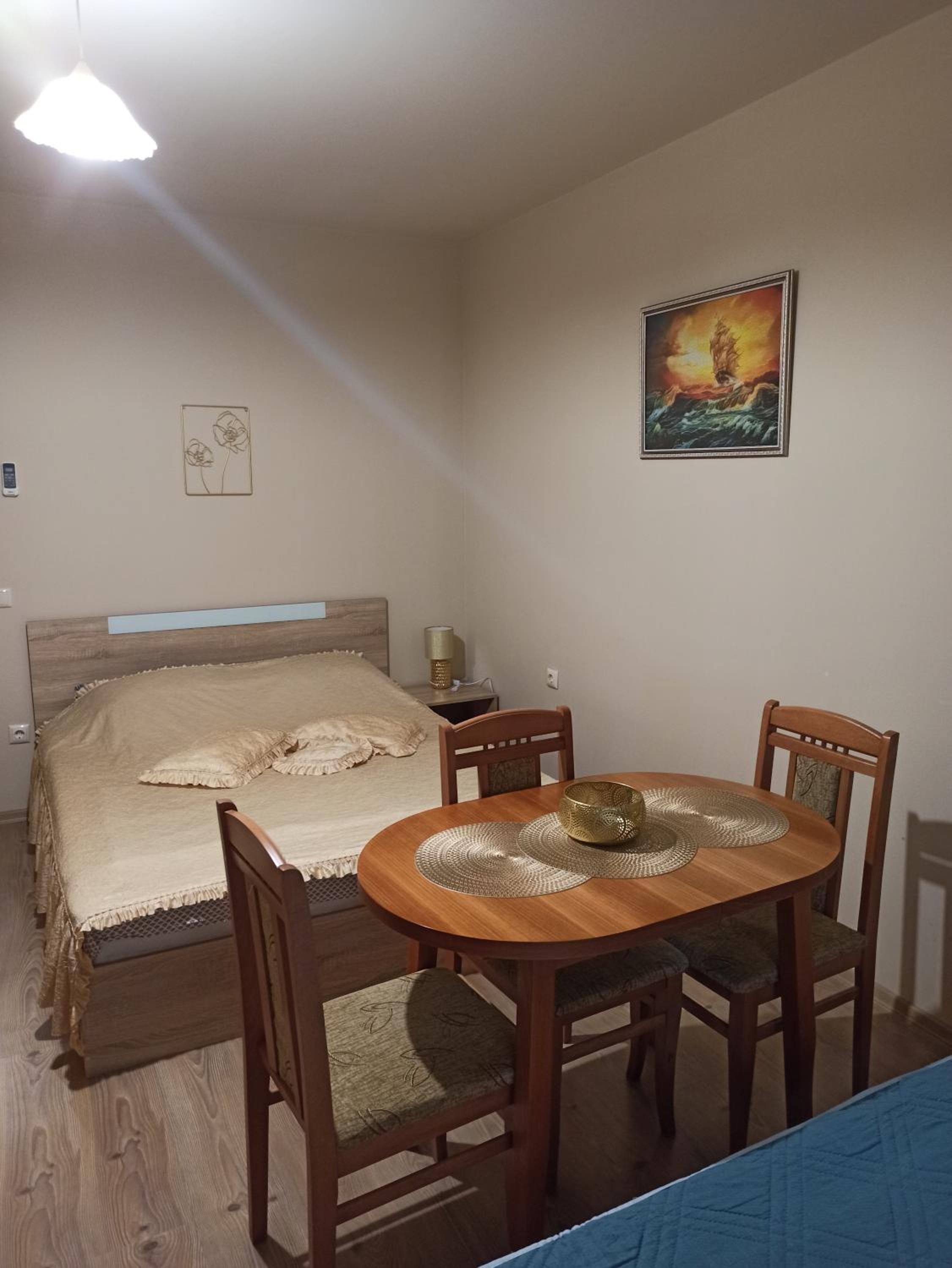 Argisht complex apart 208 Golden sands