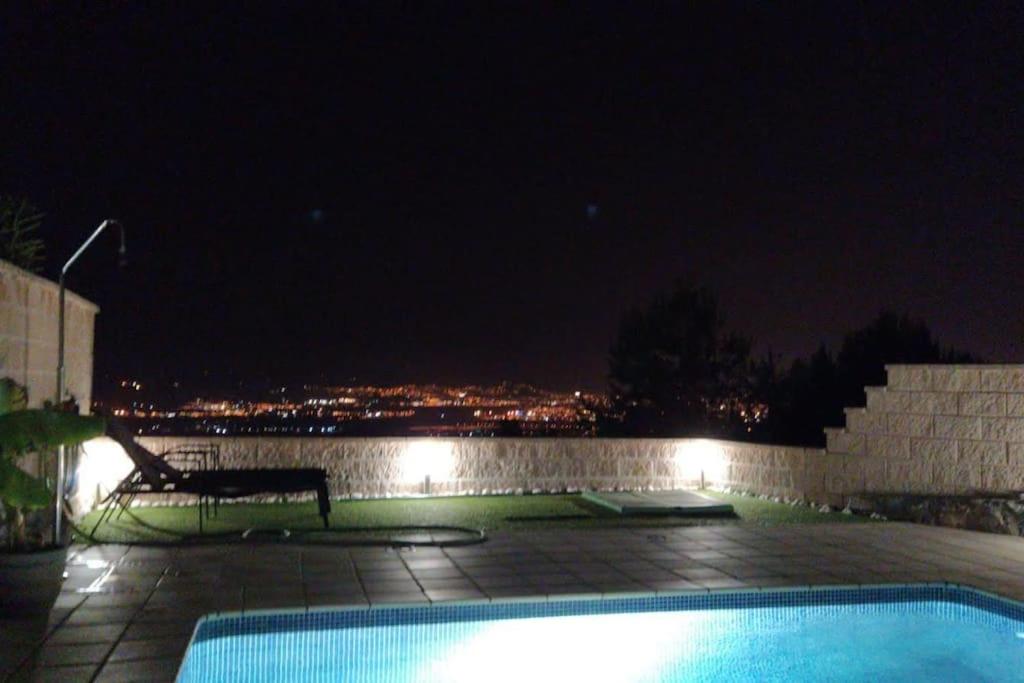 Preciosa casa con piscina