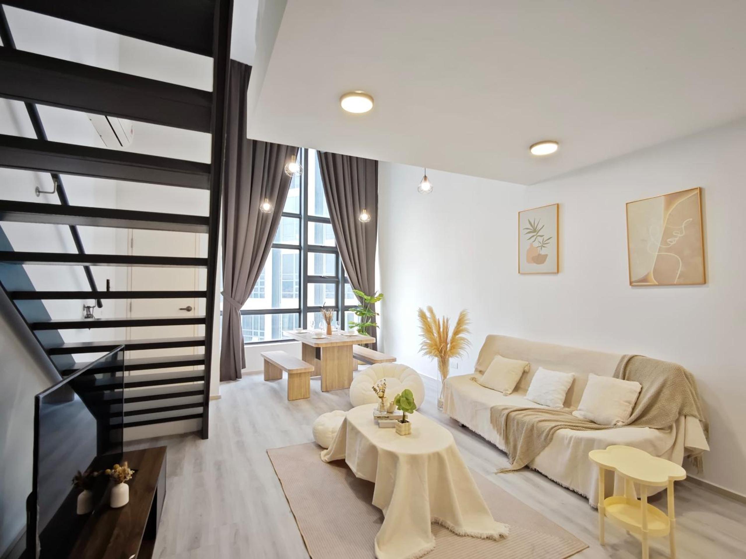 Urban Loft MRT Convenience KLCC Nearby in EKO CHERAS