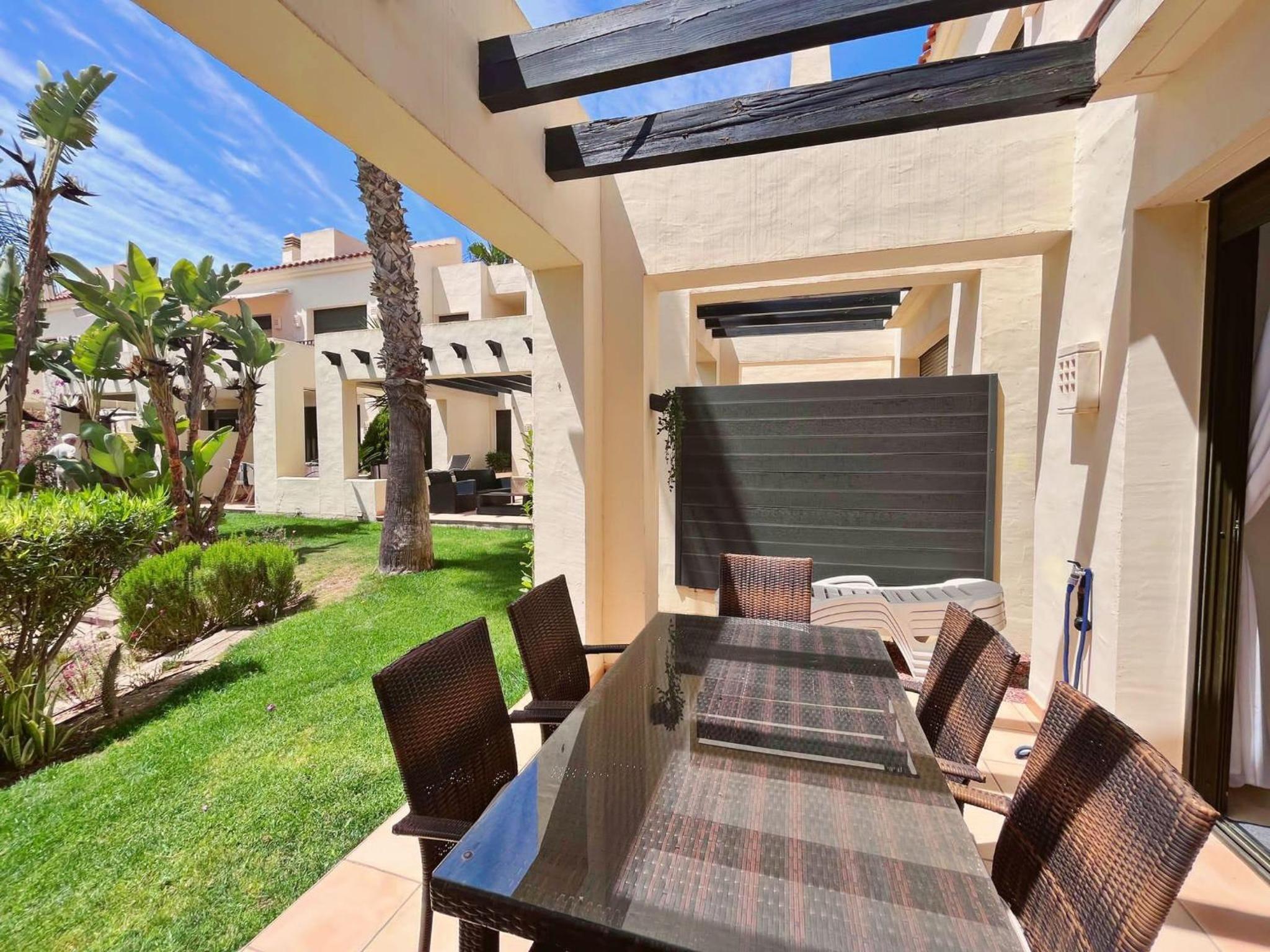 Casa Mila Roda Sleeps 4 with Pool