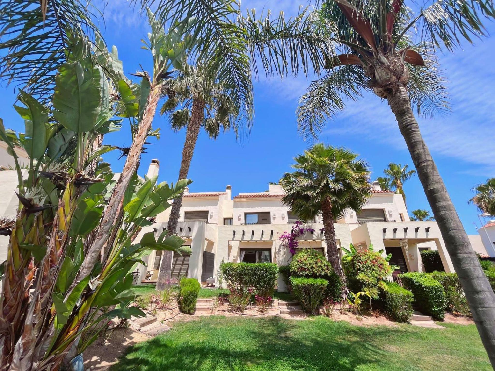 Casa Mila Roda Sleeps 4 with Pool