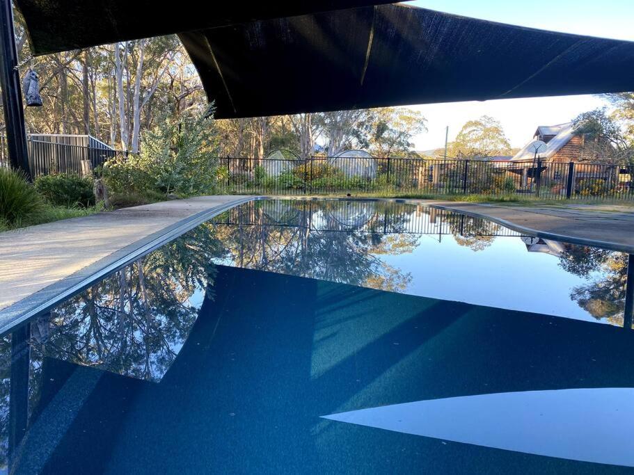 Cozy Barn, Farm stay, Watagans views, Rustic charm