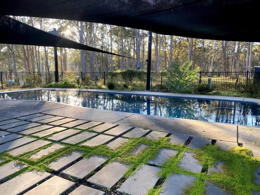 Cozy Barn, Farm stay, Watagans views, Rustic charm