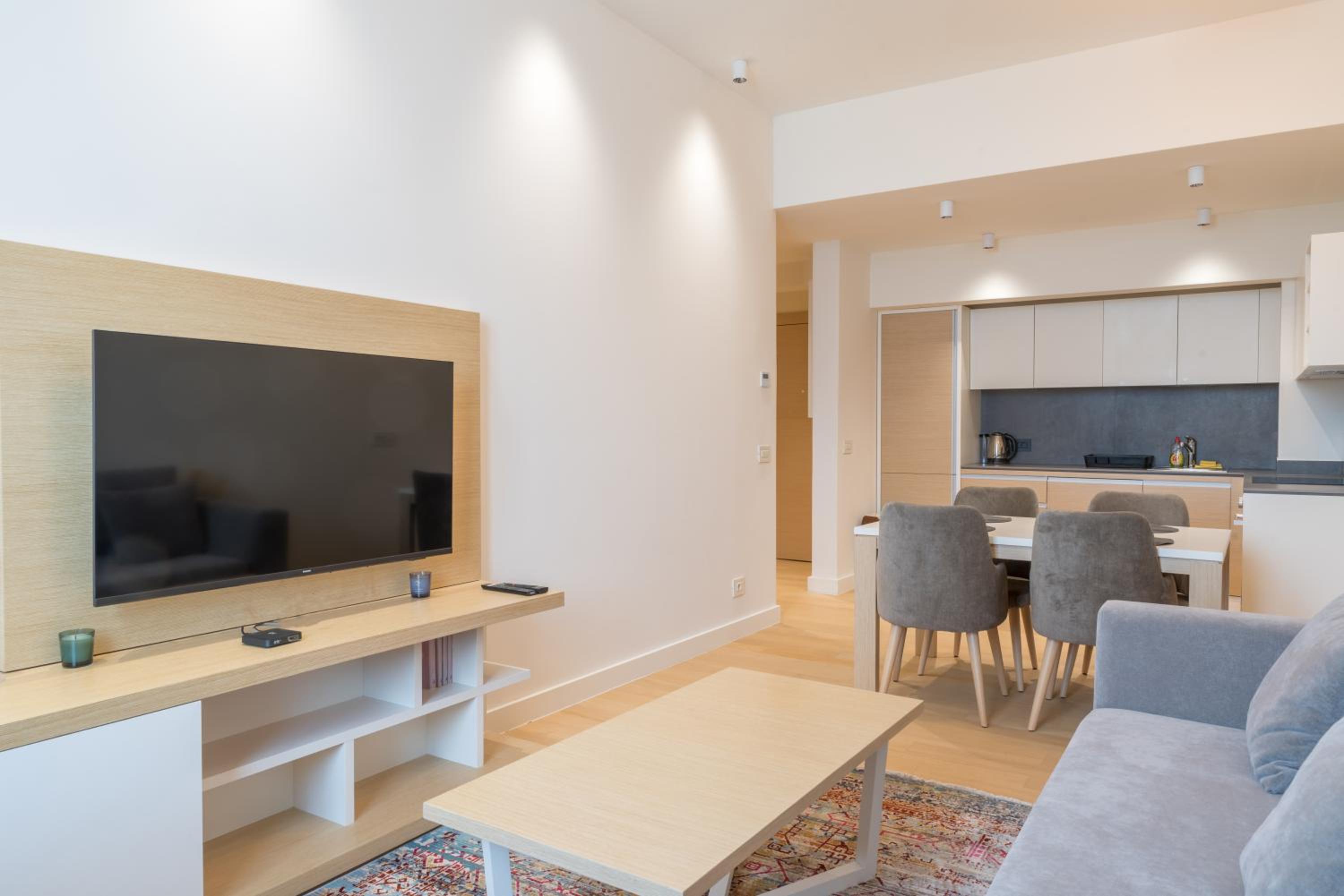 CENTRAL Stars Apartments & Free parking