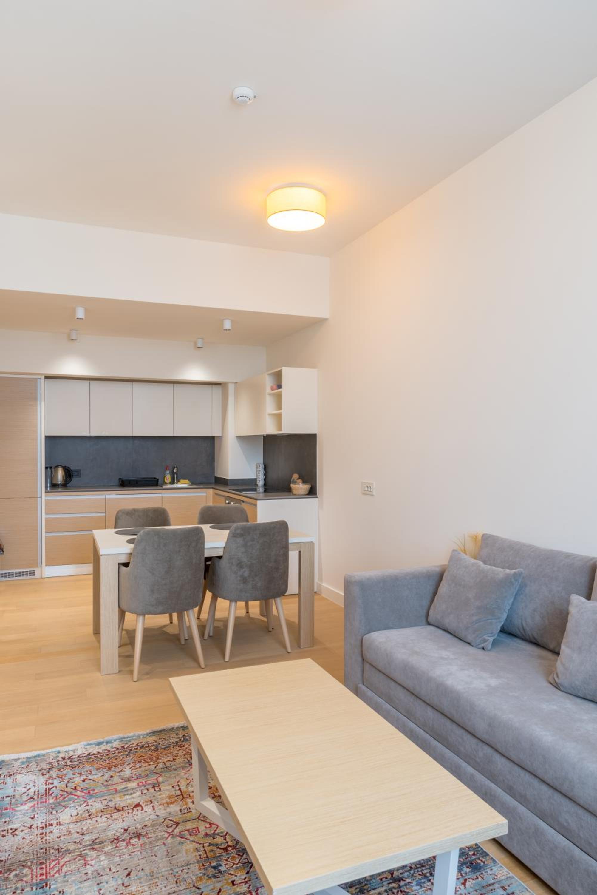 CENTRAL Stars Apartments & Free parking