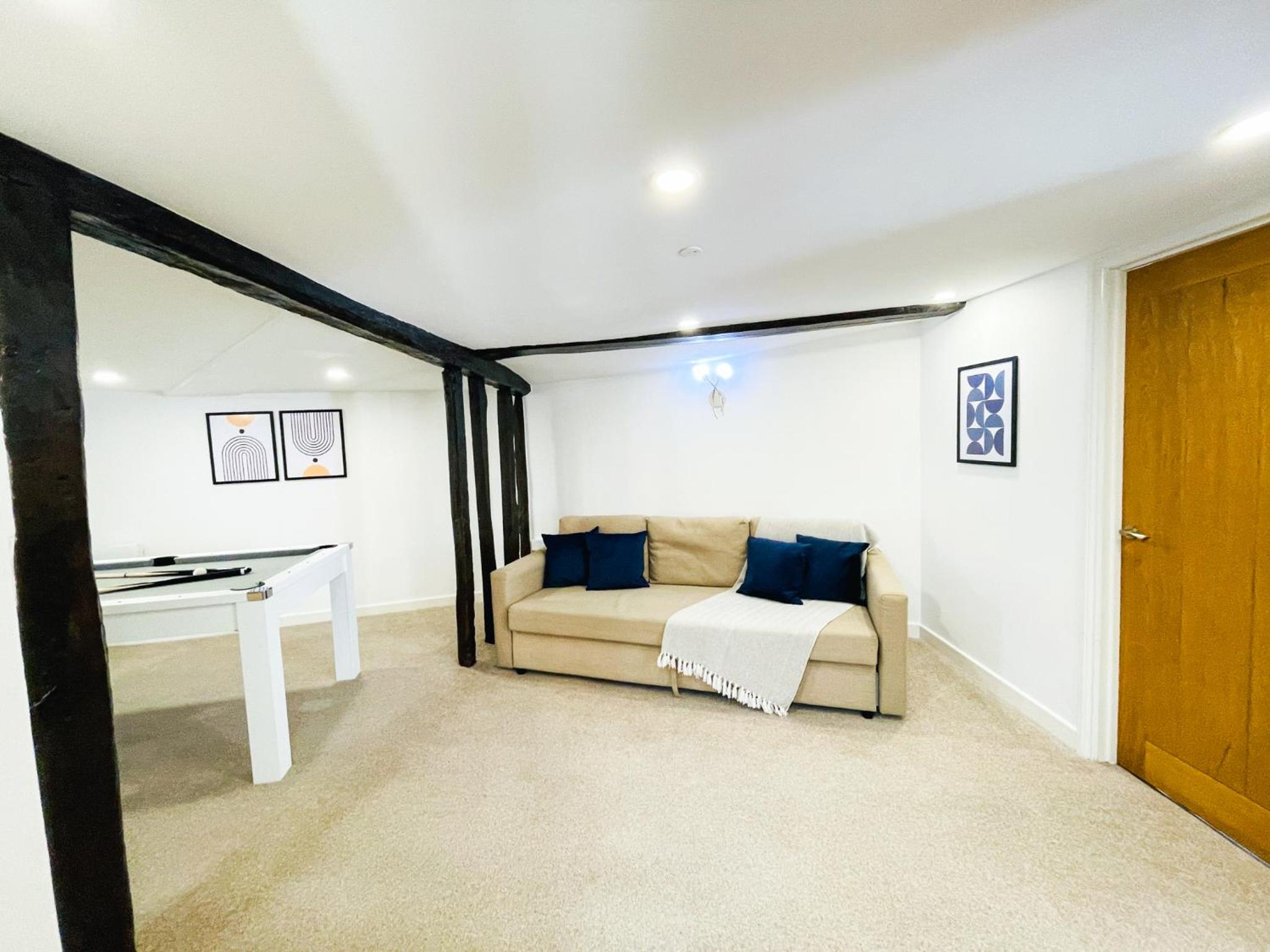 lounge