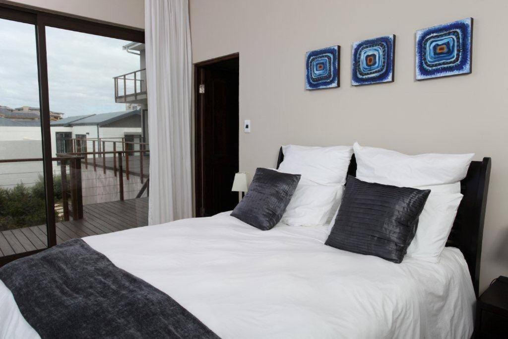 Pinnacle Point Estate, Mosselbay, South Africa view 4