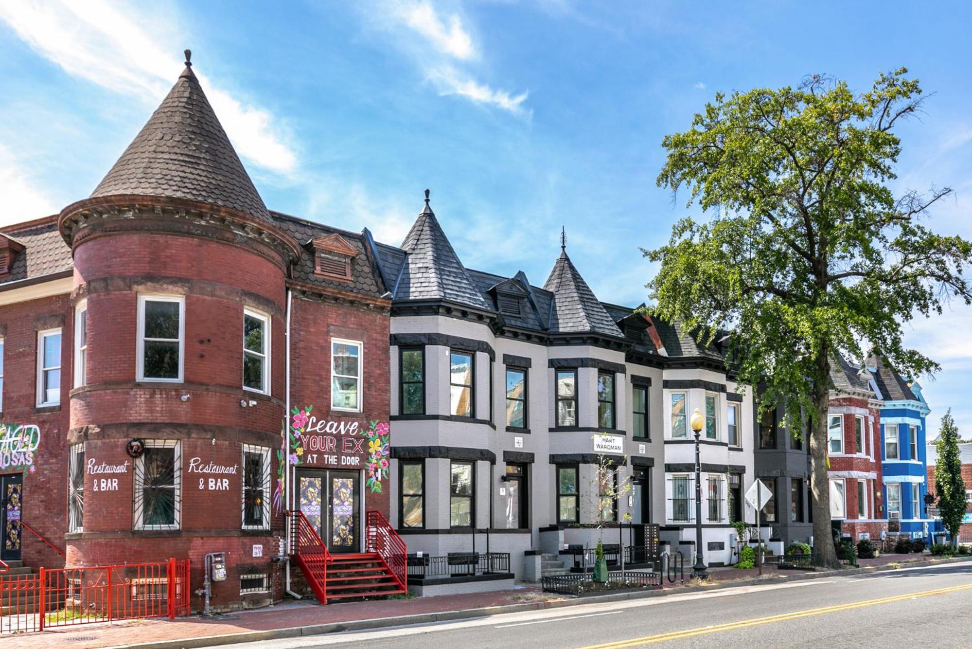 The Hart Wardman -14 Brand New Condos Hidden Inside a Historic Landmark — Washington