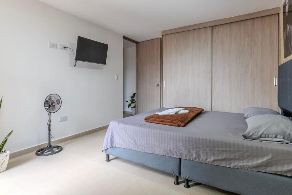 Apartamento 2BR Parqueadero y Piscina 502