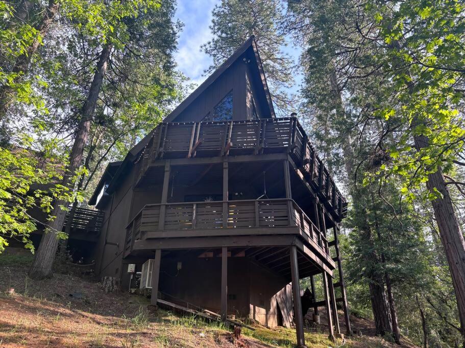 Hathaway Pines Hideaway Chalet