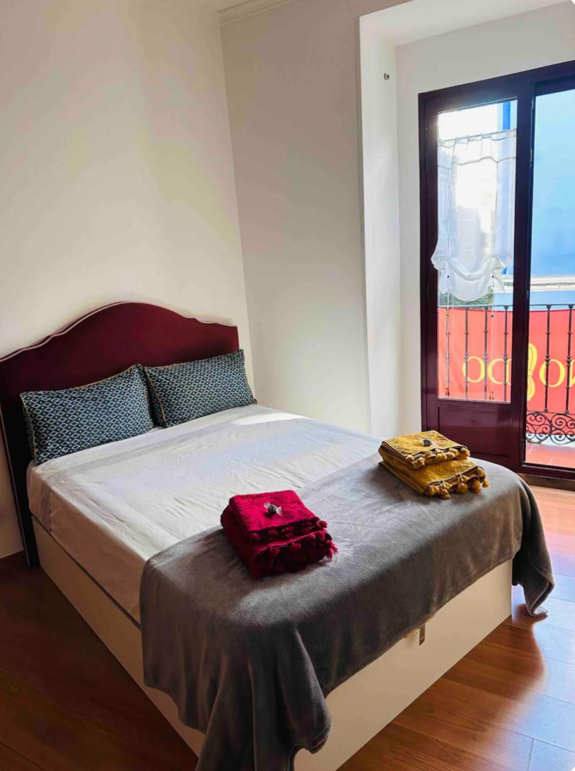 Habitación privada con balcones, centro Madrid, Malasaña photo 5