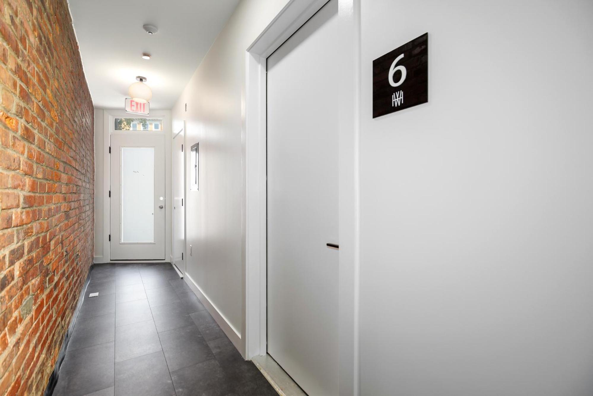 The Hart Wardman -14 Brand New Condos Hidden Inside a Historic Landmark photo 2