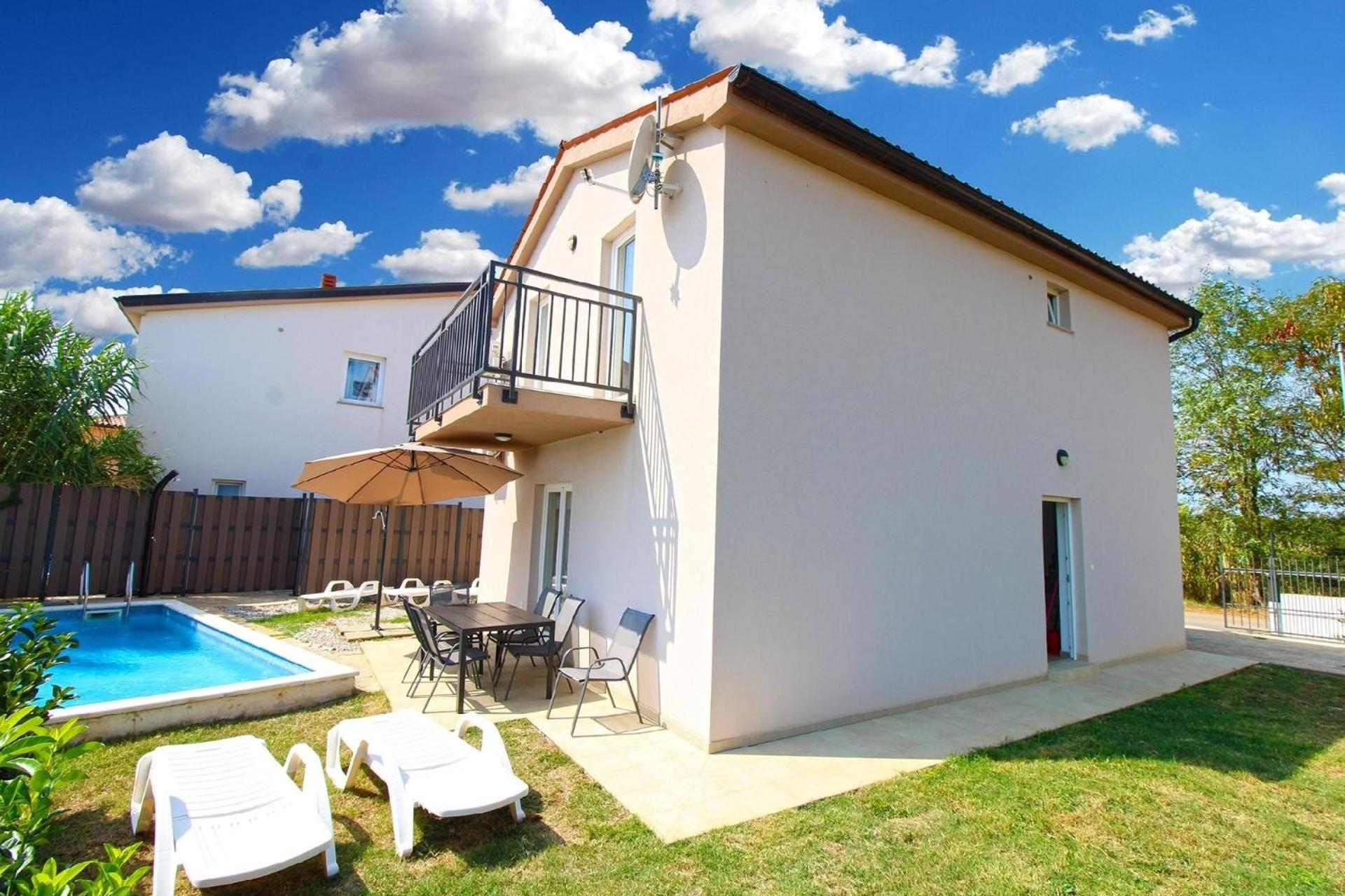 Ferienhaus mit Privatpool für 7 Personen ca 107 qm in Medulin, Istrien Südküste von Istrien view 4