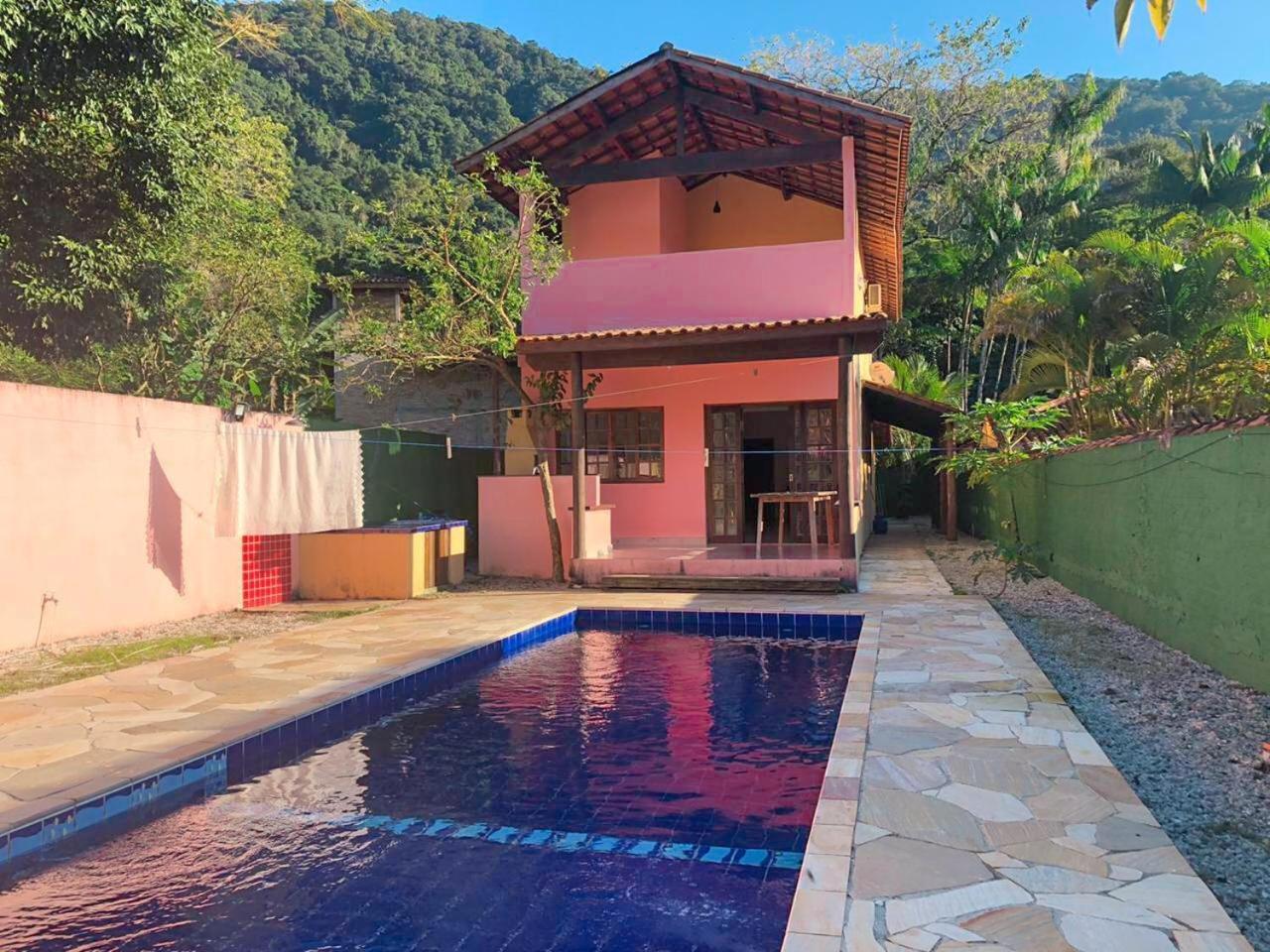 Casa piscina praia boiçucanga