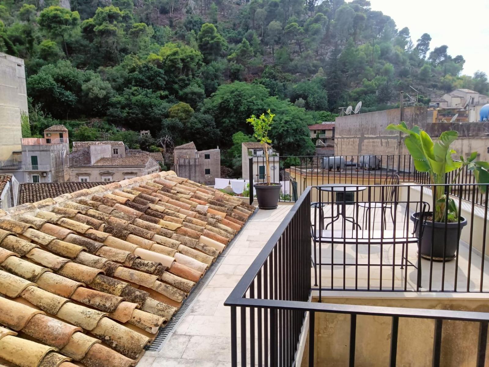 Acciana Rooms photo 5