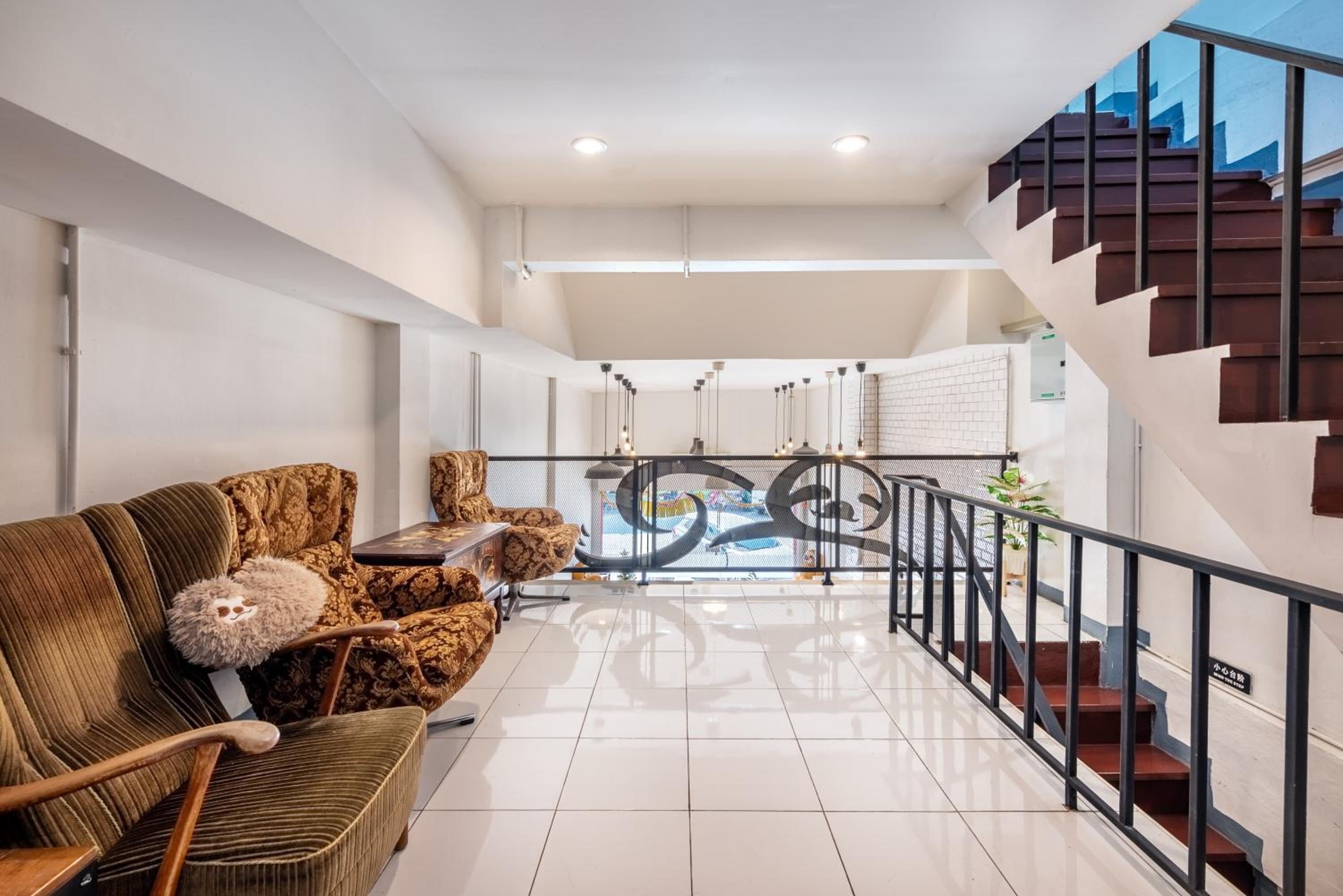 lounge