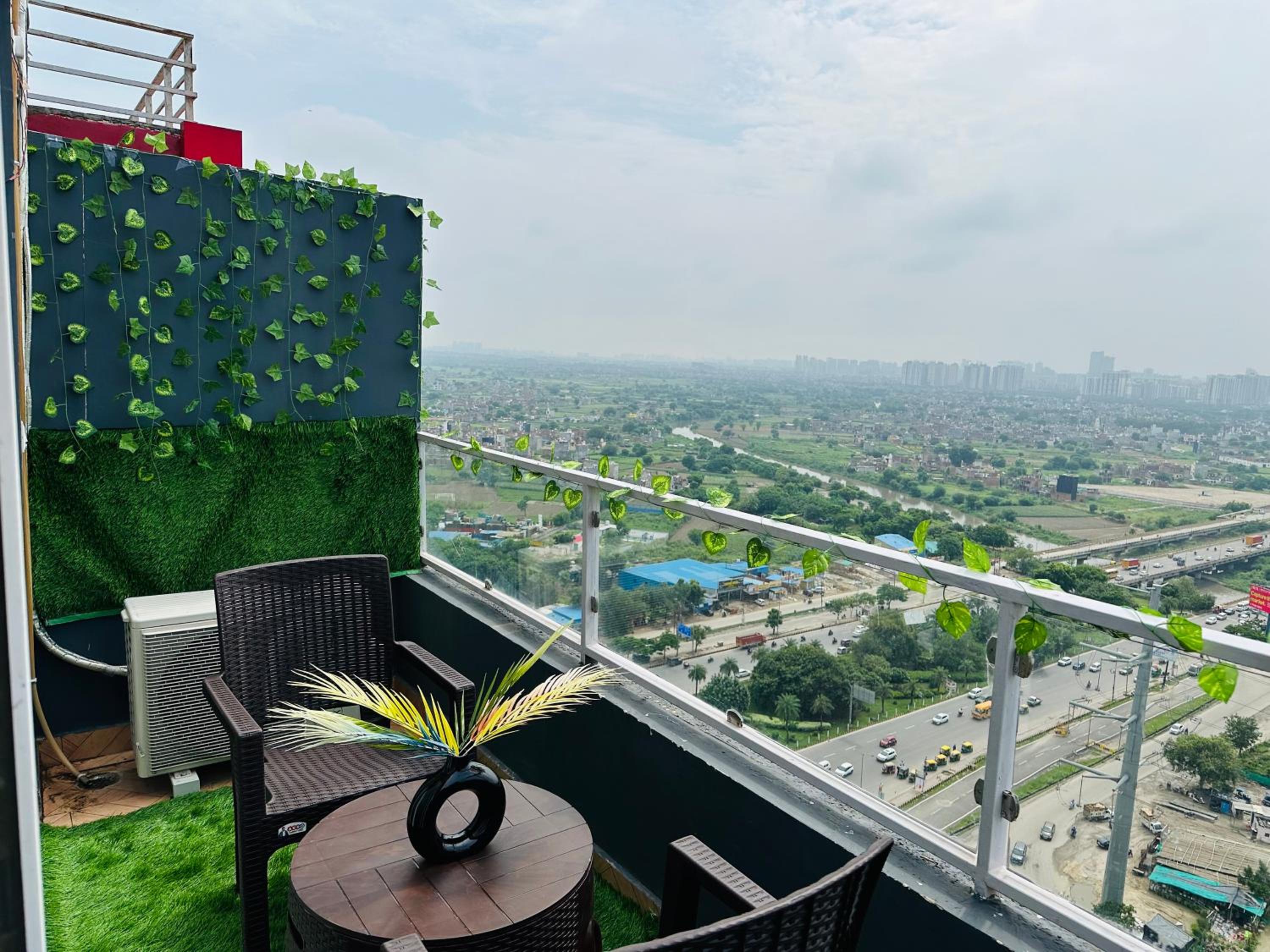 balance & terrace