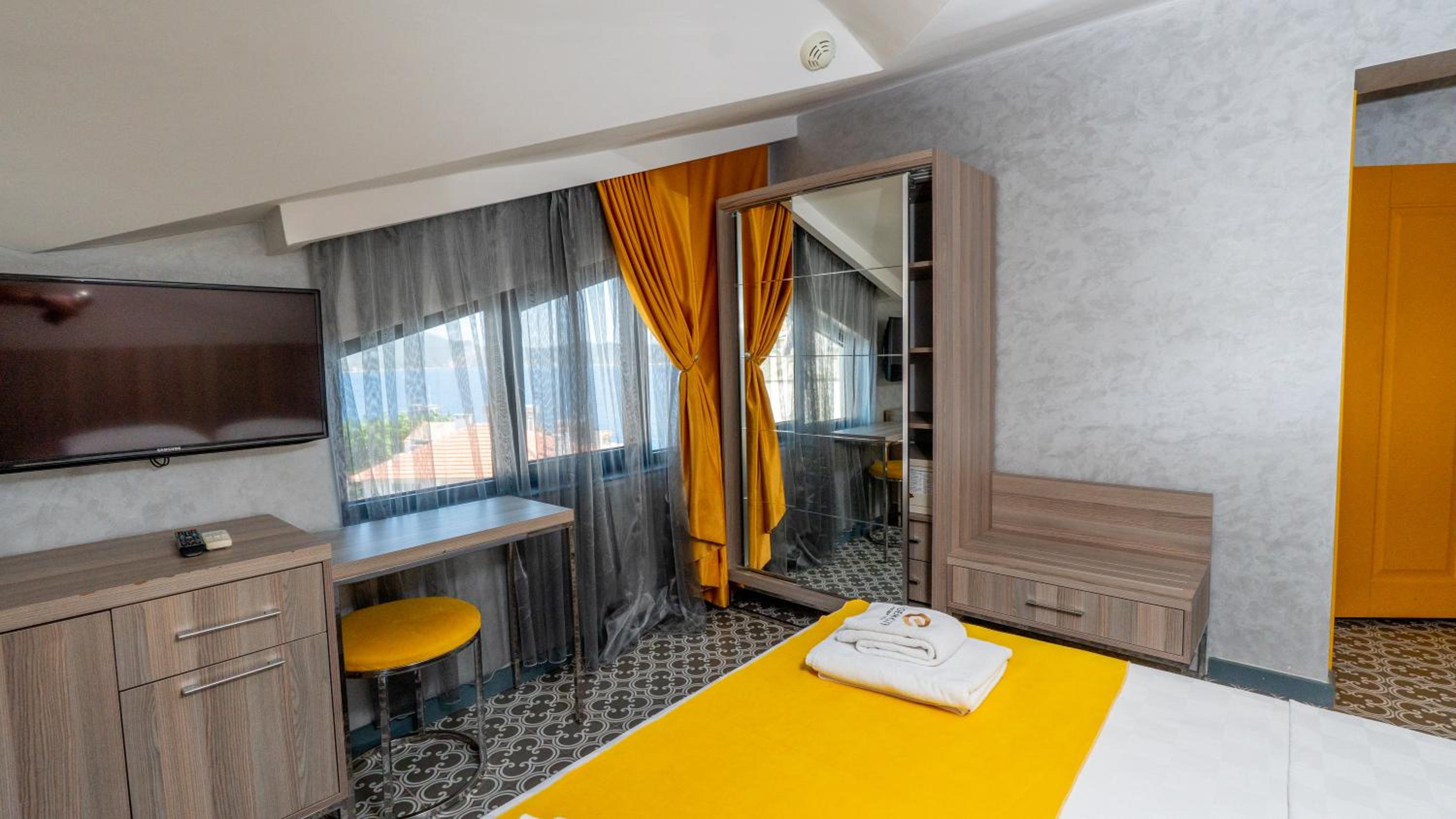 Erdem City Hotel - Image 76