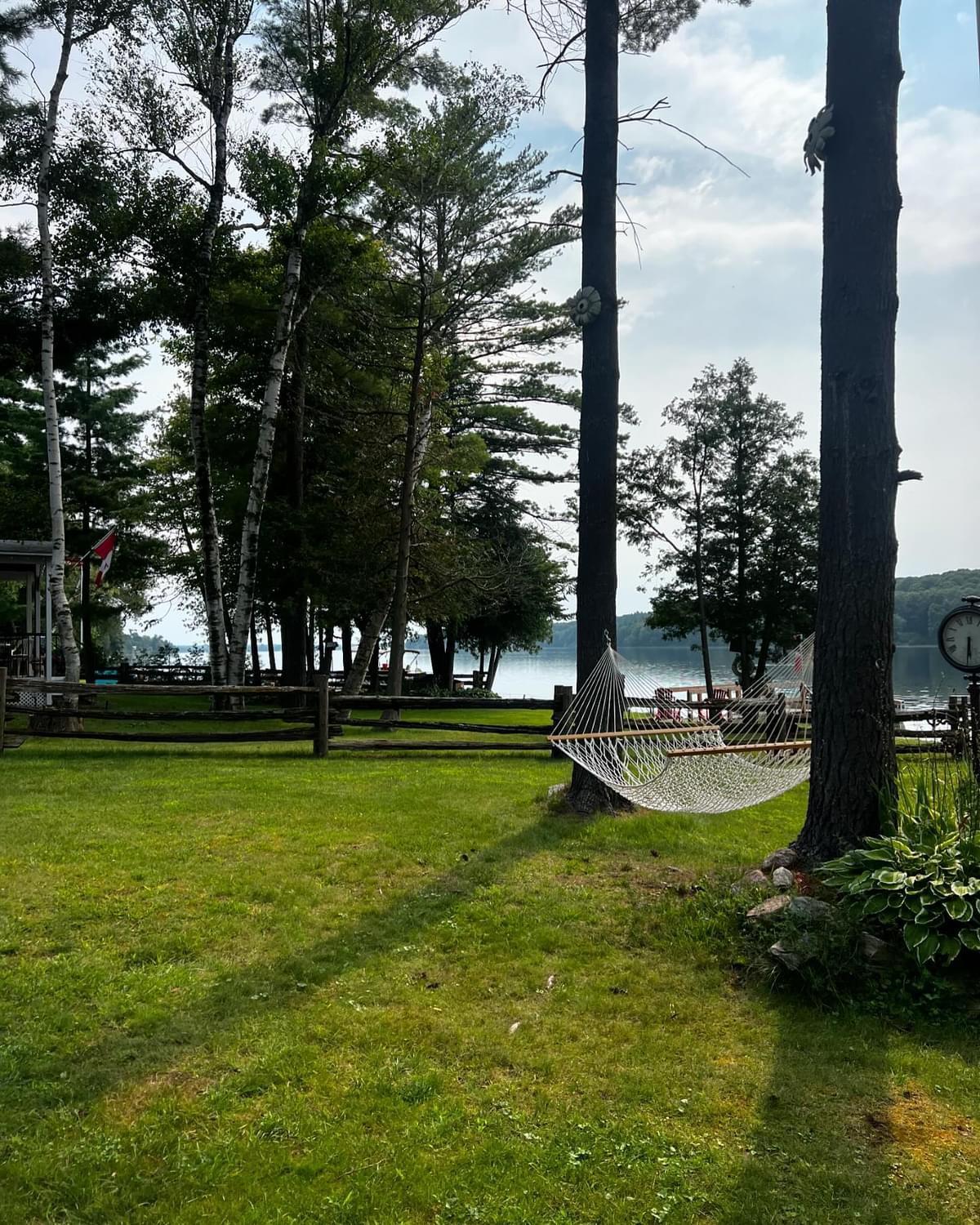 Chalet sur le bord de l'eau 2