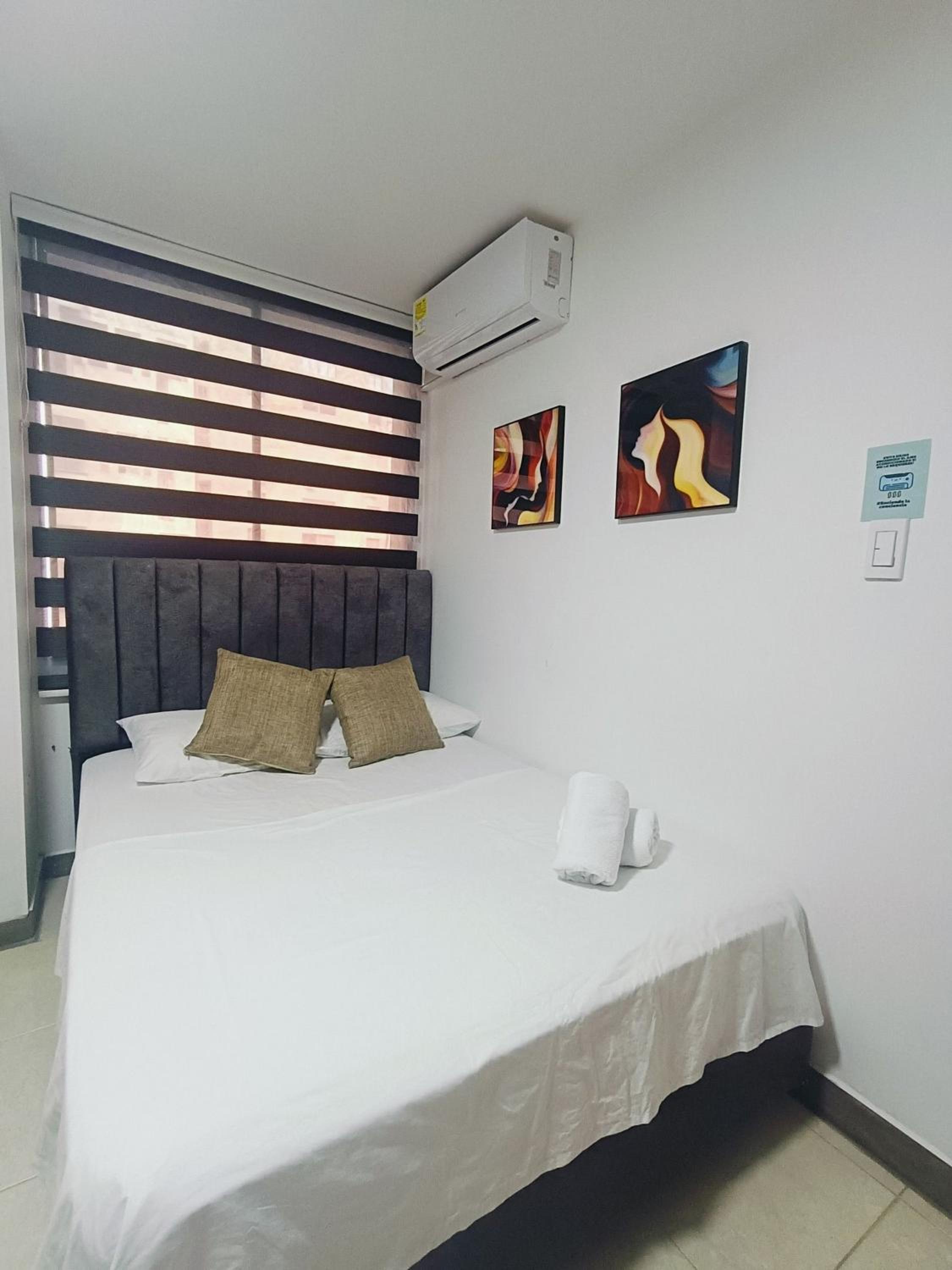 El Rodadero Hermoso Apartamento a 50m de la playa ven descansa o trabajar