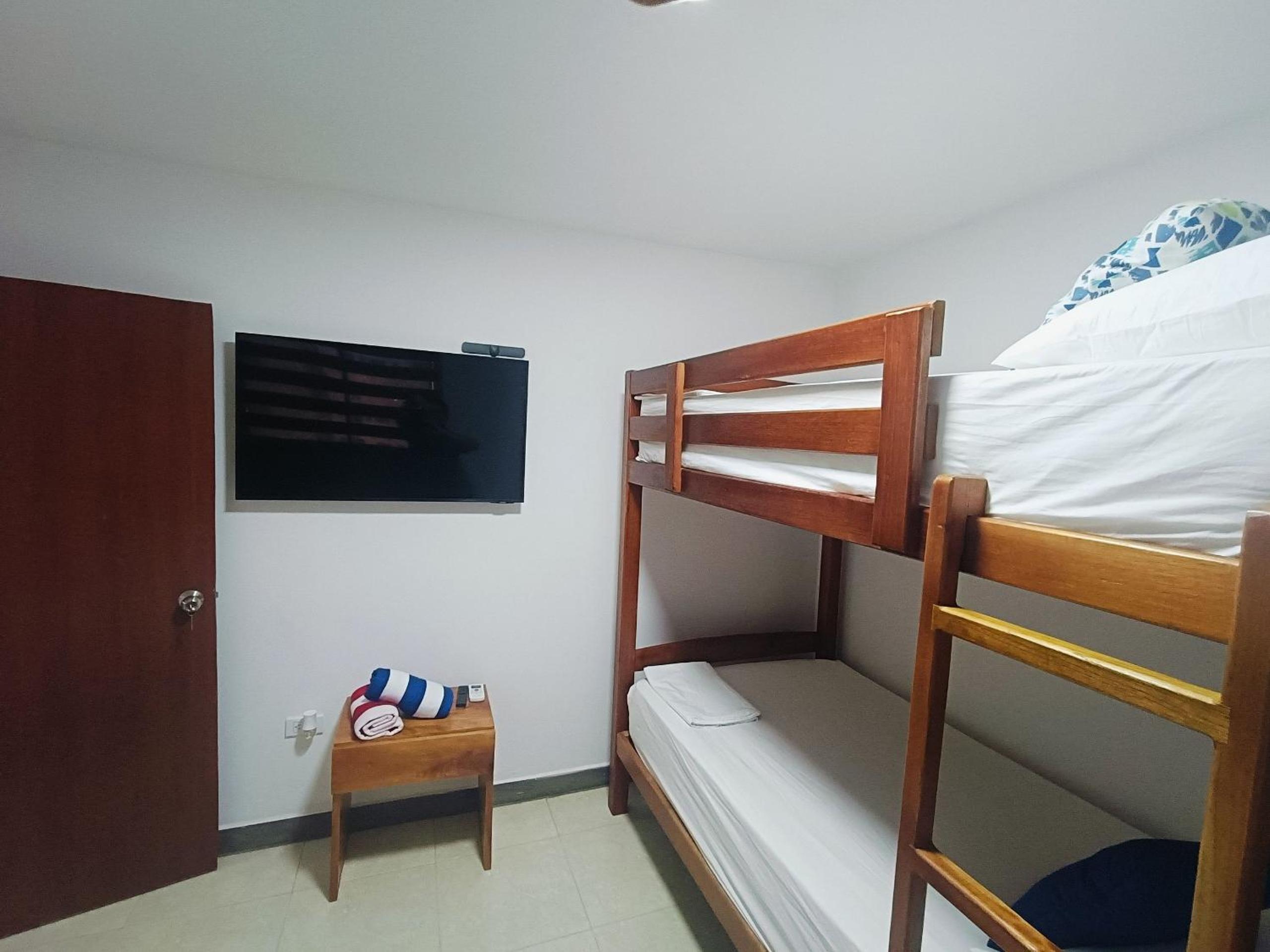 El Rodadero Hermoso Apartamento a 50m de la playa ven descansa o trabajar