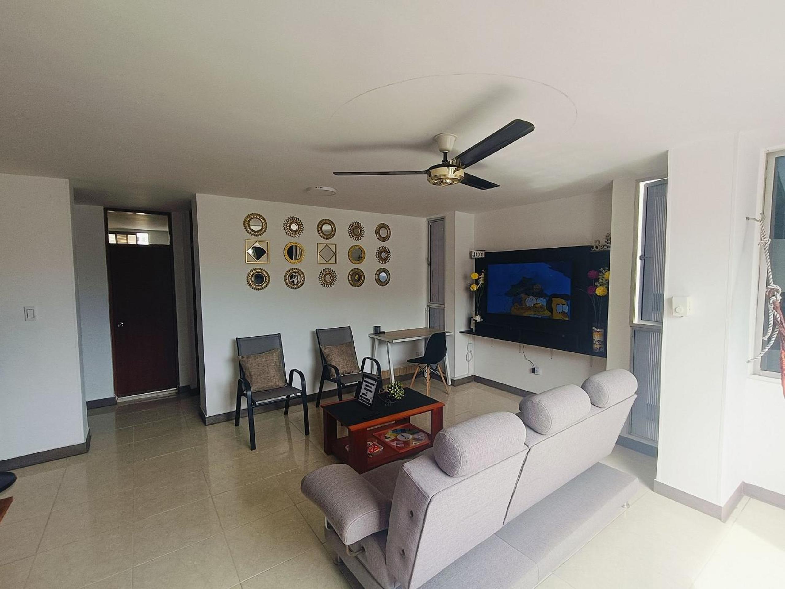El Rodadero Hermoso Apartamento a 50m de la playa ven descansa o trabajar