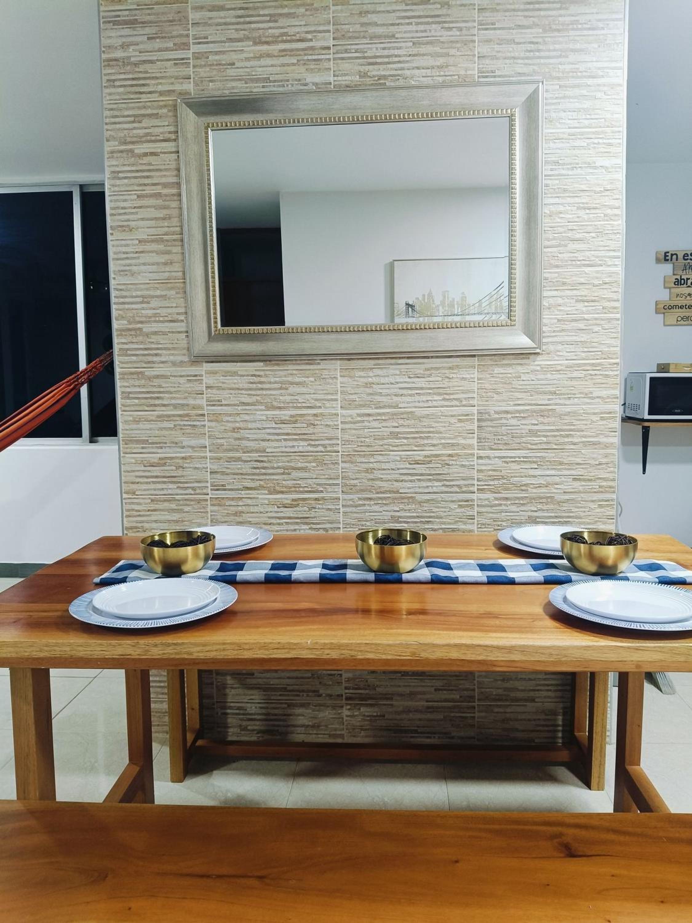 El Rodadero Hermoso Apartamento a 50m de la playa ven descansa o trabajar