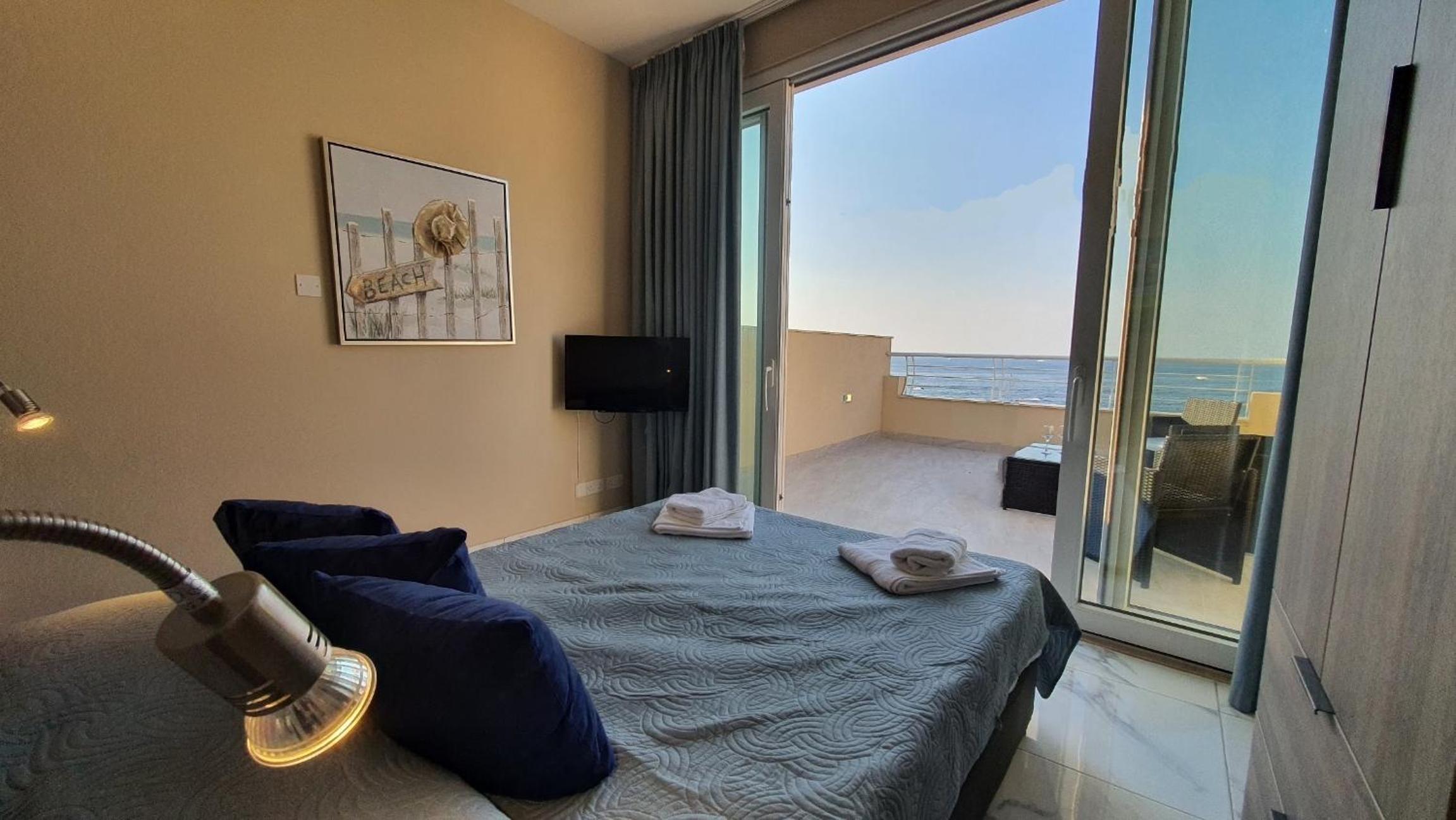 Bay Square Penthouse photo 2